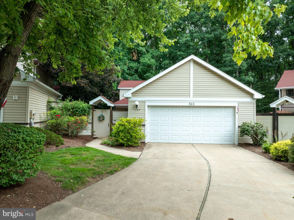 Photo of 365 Oakwood Avenue, STATE COLLEGE, PA 16803 (MLS # PACE2520324)