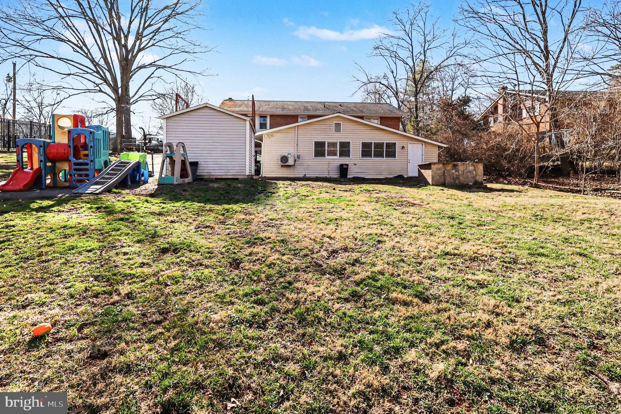 YORKSHIRE ACRES - Residential