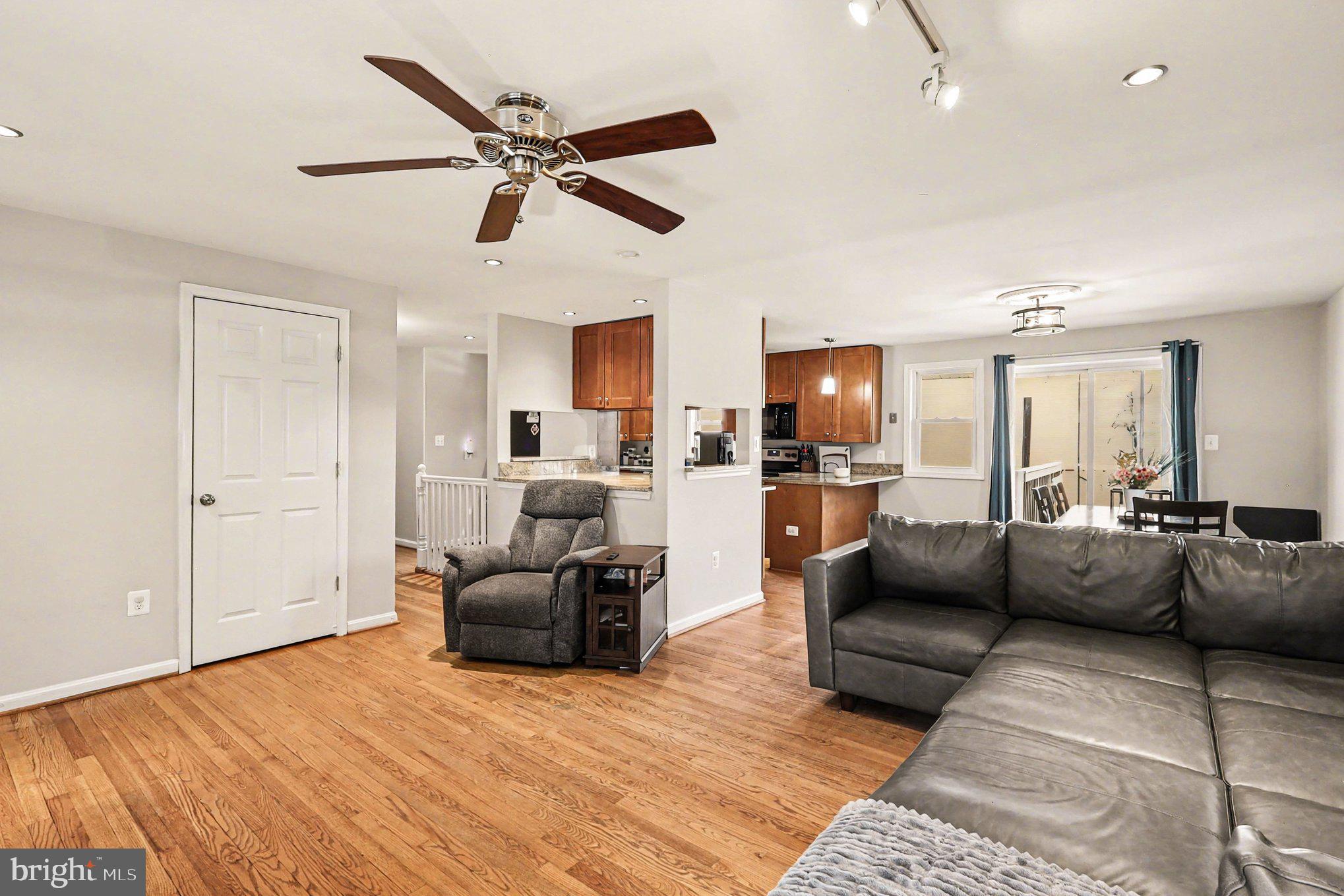 YORKSHIRE ACRES - Residential