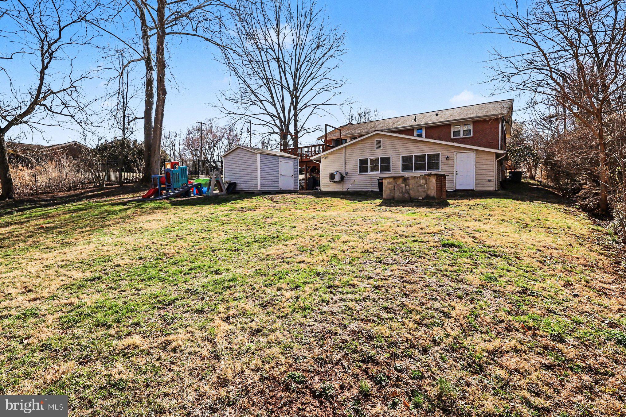 YORKSHIRE ACRES - Residential