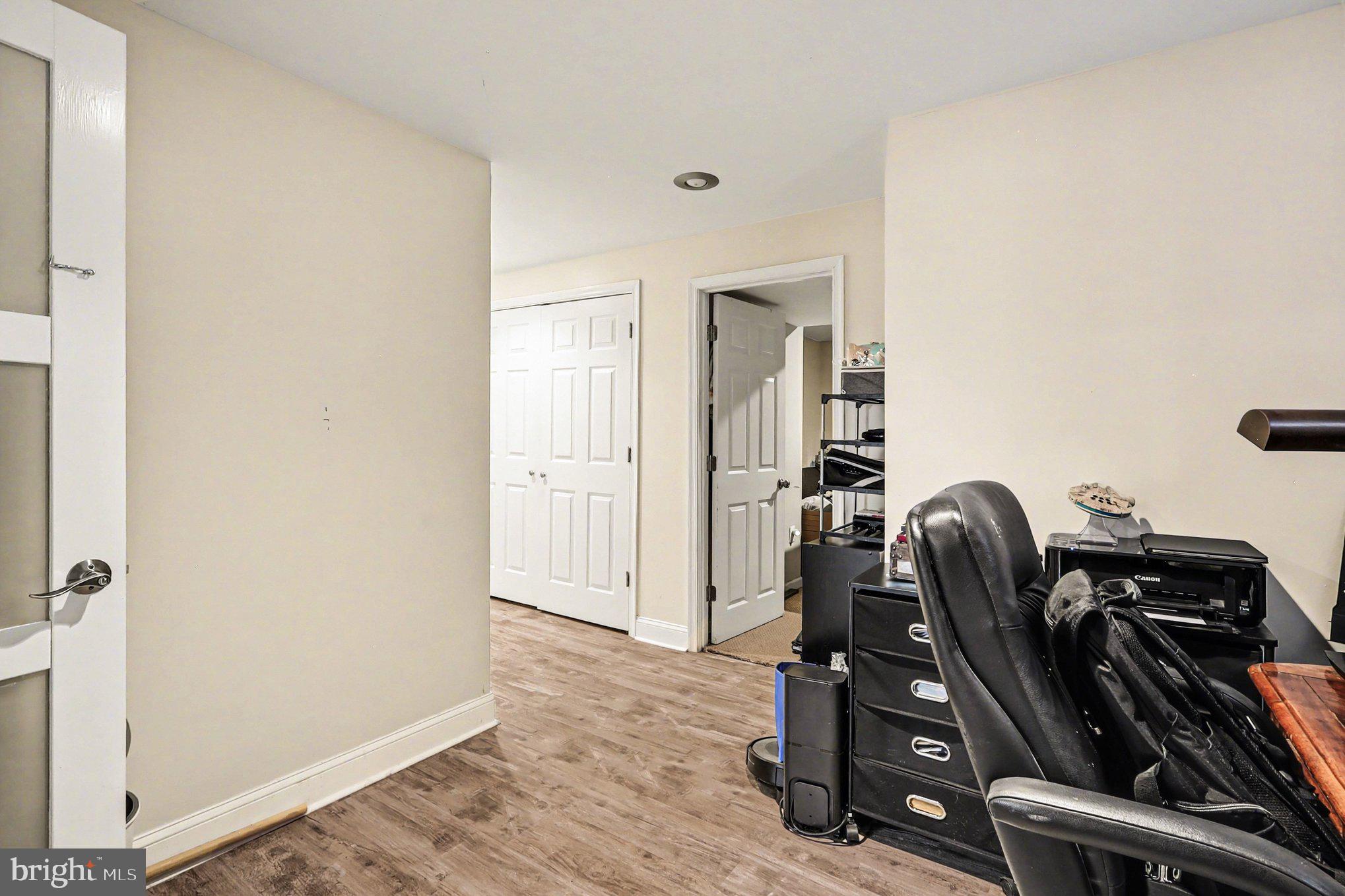 YORKSHIRE ACRES - Residential