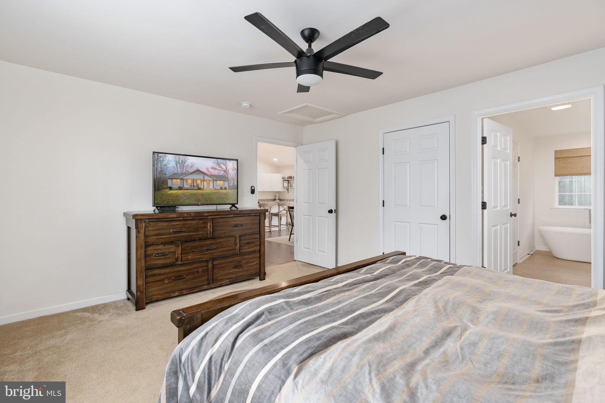 OAK CREST ESTATES - Residential