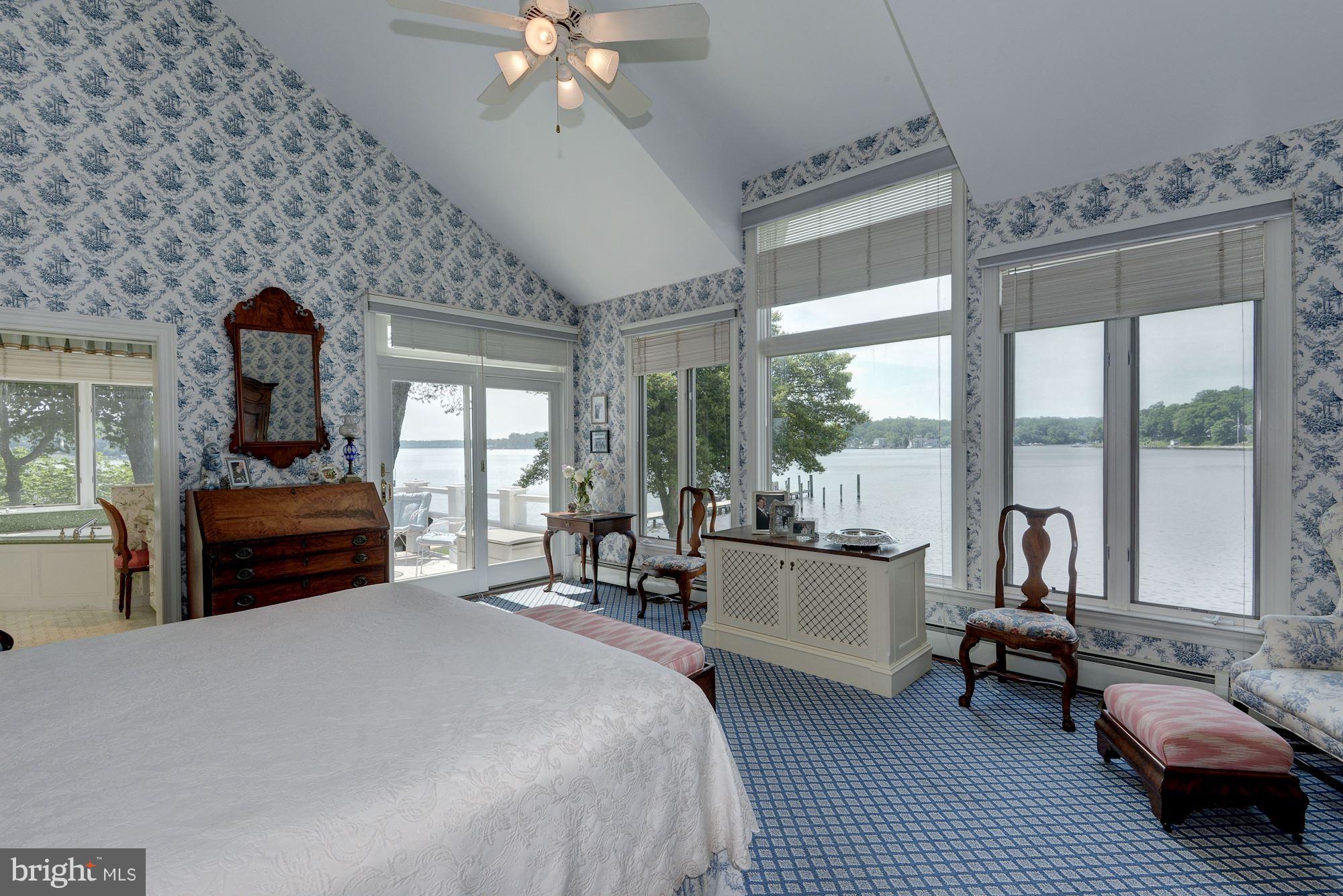 HARLEQUIN - Residential