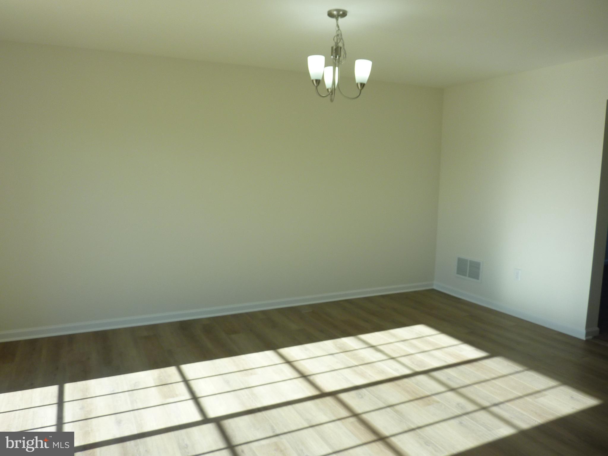 CAMBRIA VILLAGE - Residential