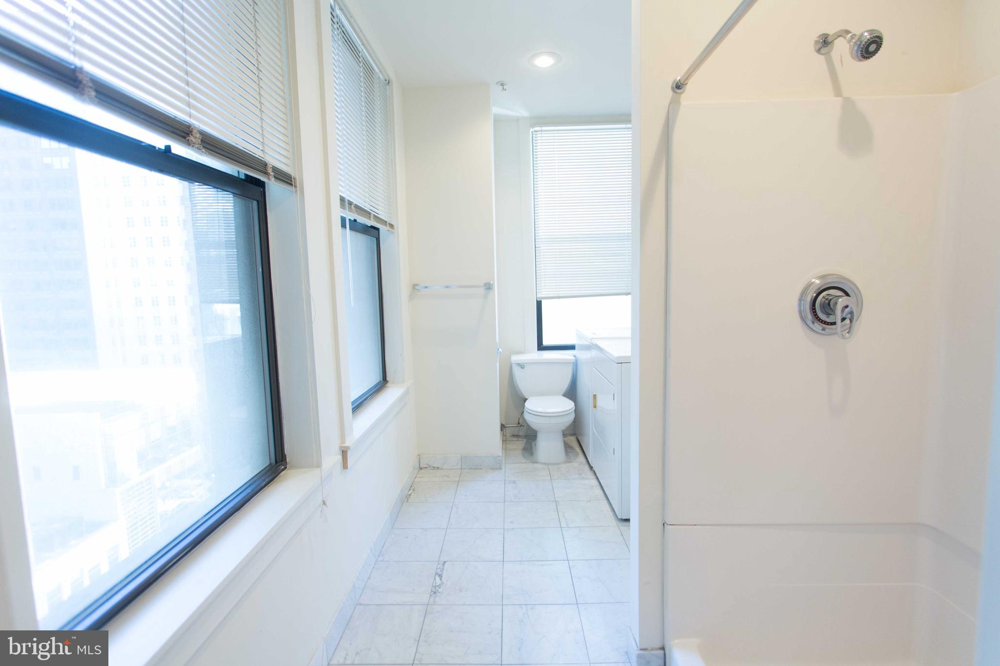 RITTENHOUSE SQUARE - Residential Lease