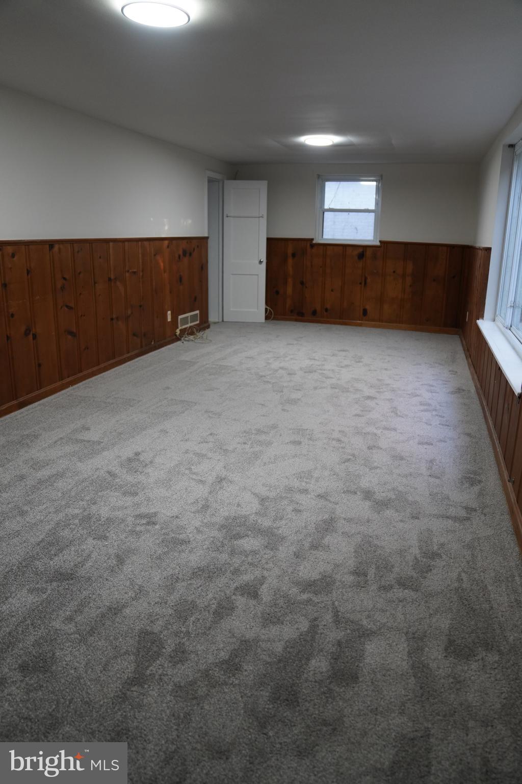 GLEN MAR PARK - Residential Lease