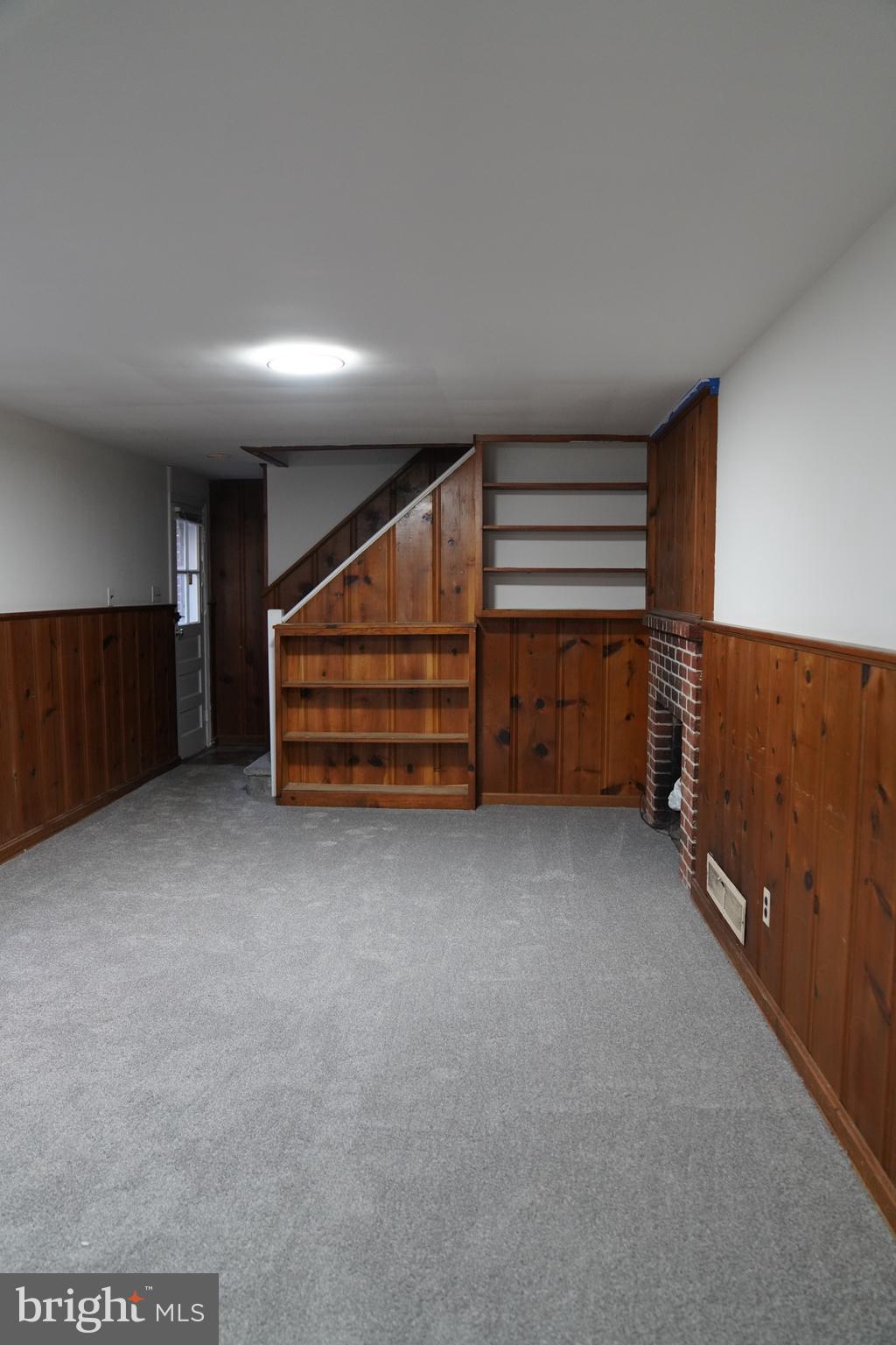 GLEN MAR PARK - Residential Lease