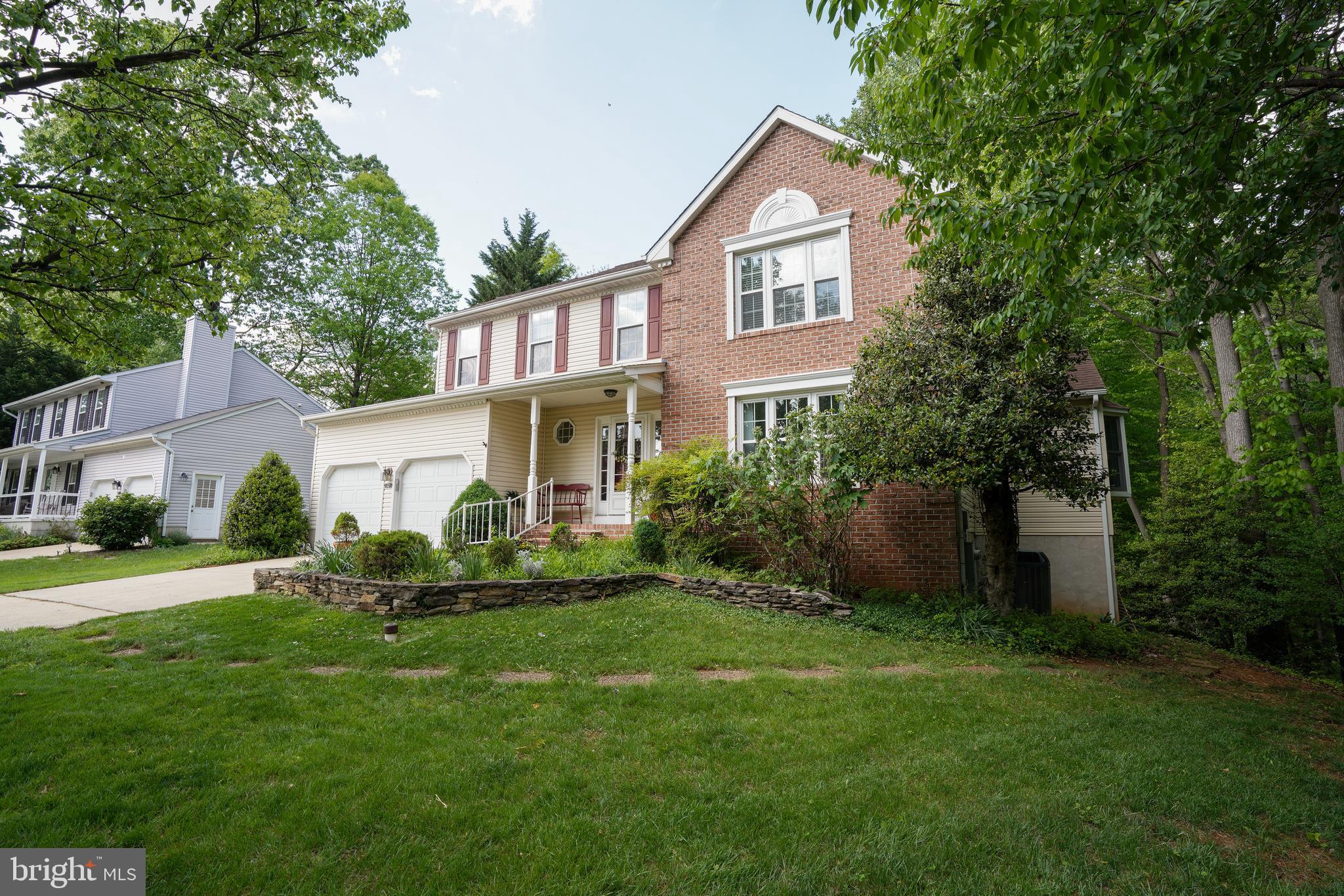 12 SWEETGUM COURT