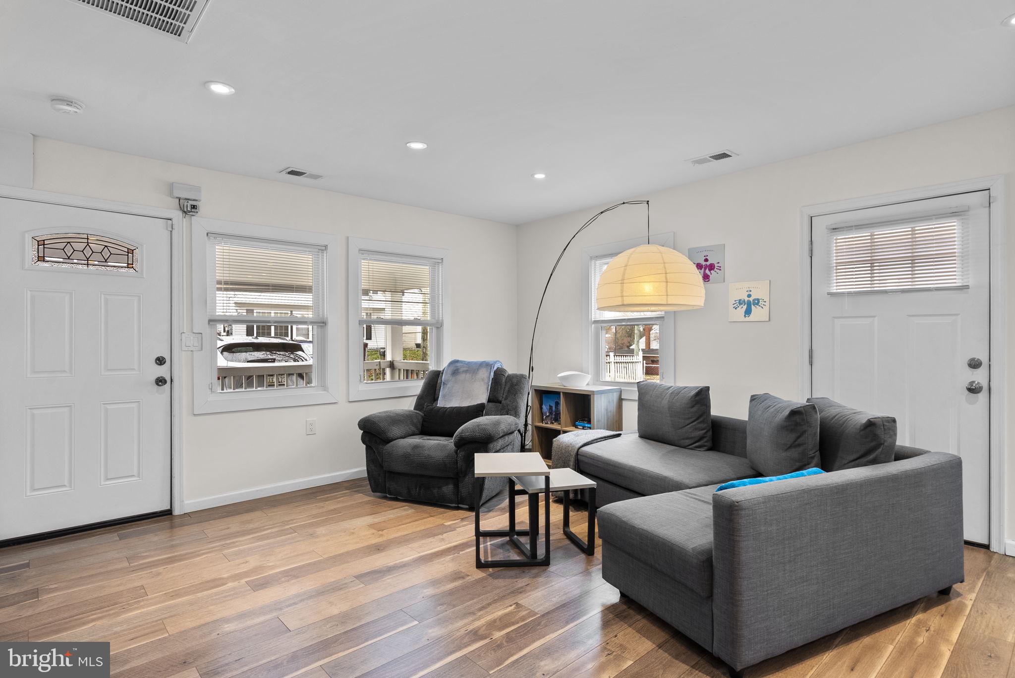 GREATER CAPITOL HEIGHTS - Residential