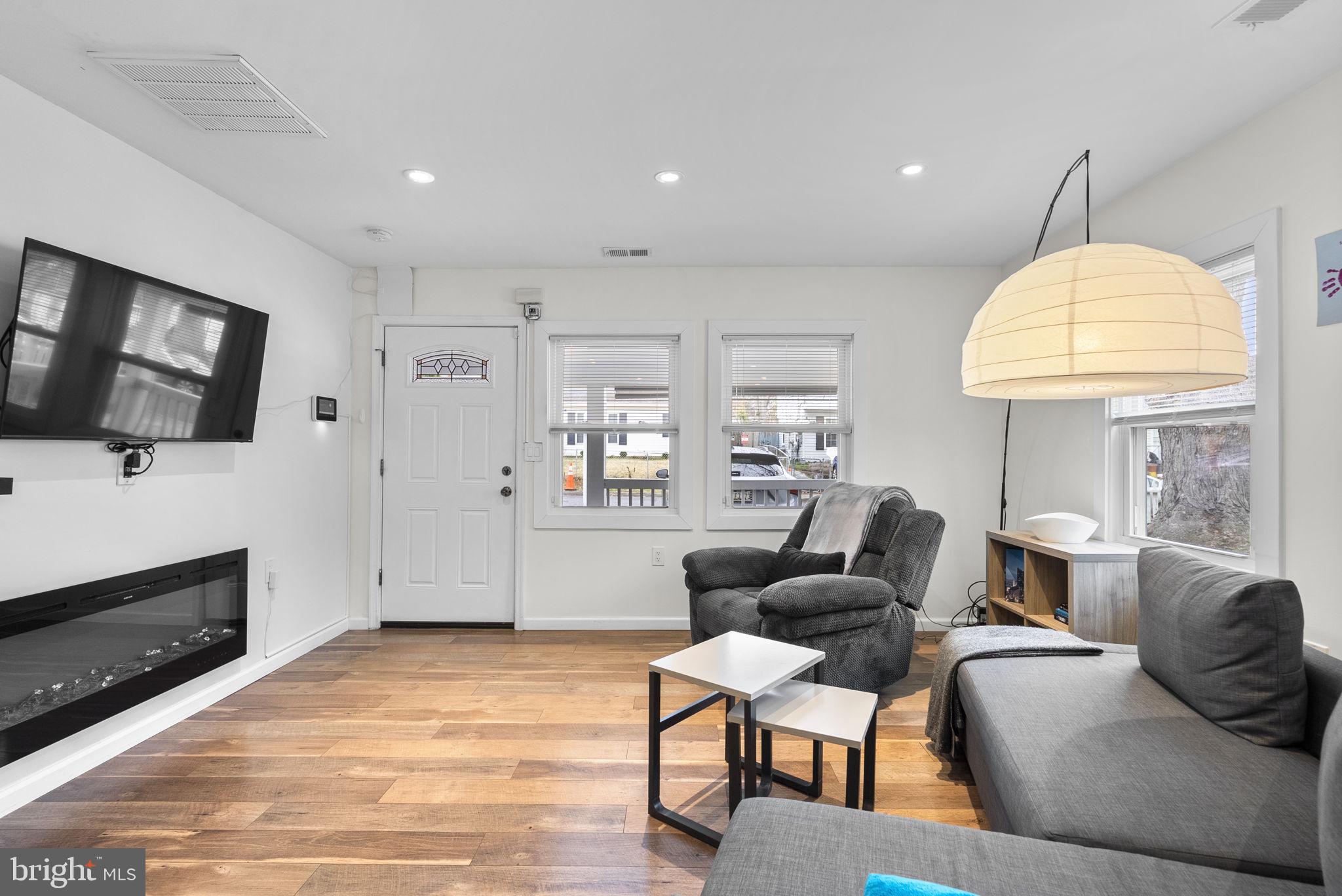 GREATER CAPITOL HEIGHTS - Residential