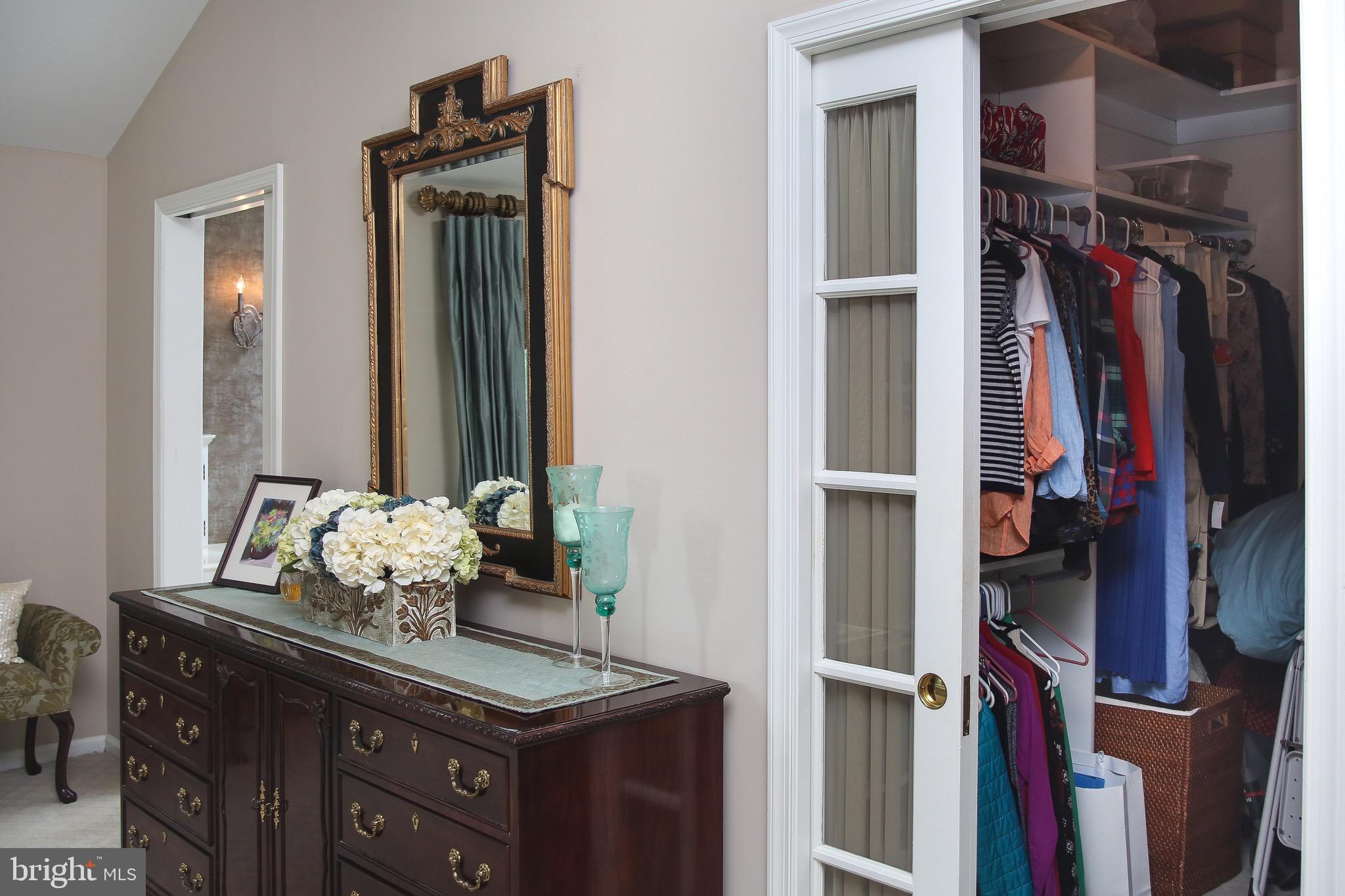 SPRING MILL ESTATE - Residential