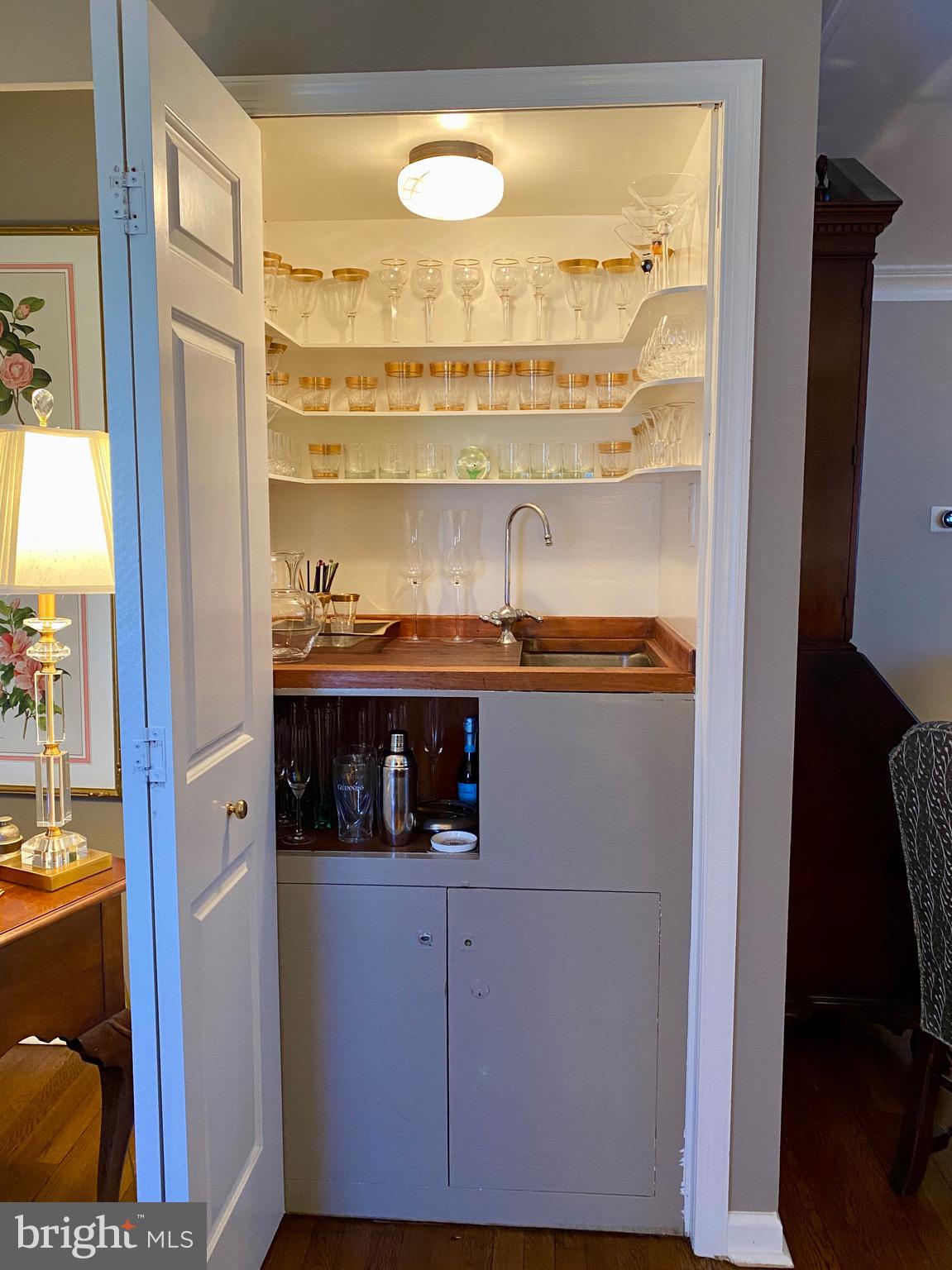 SPRING MILL ESTATE - Residential