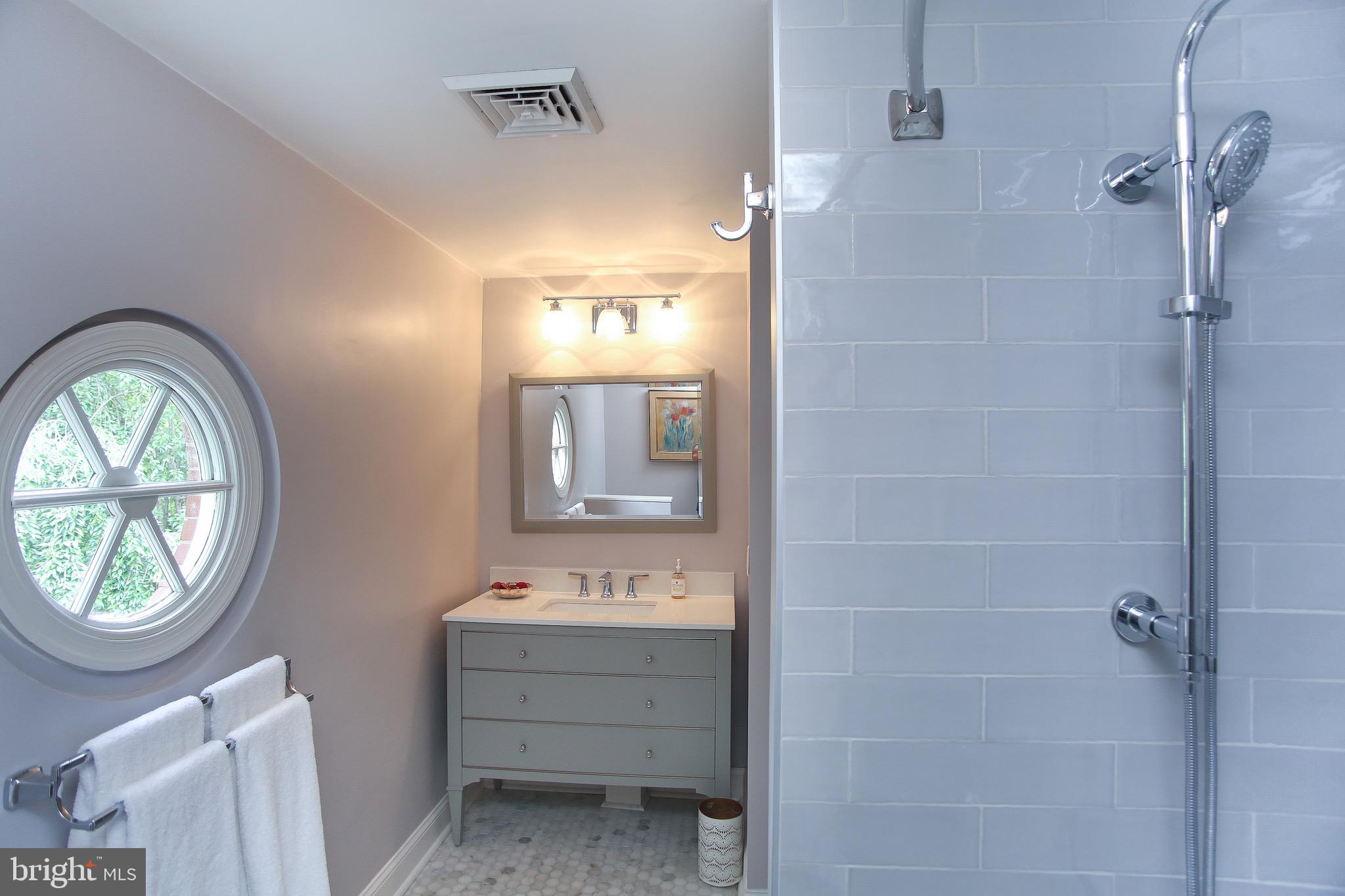 SPRING MILL ESTATE - Residential