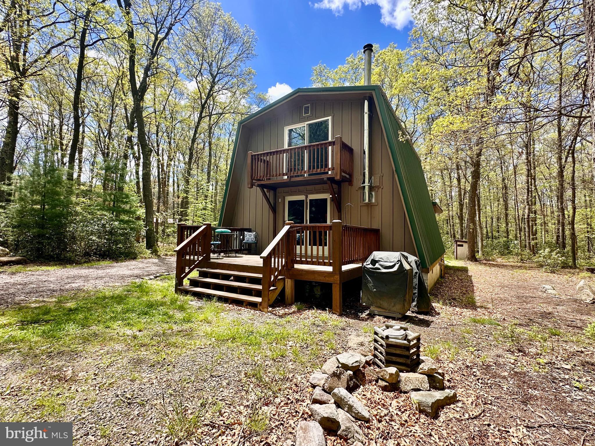 506 CEDAR LANE