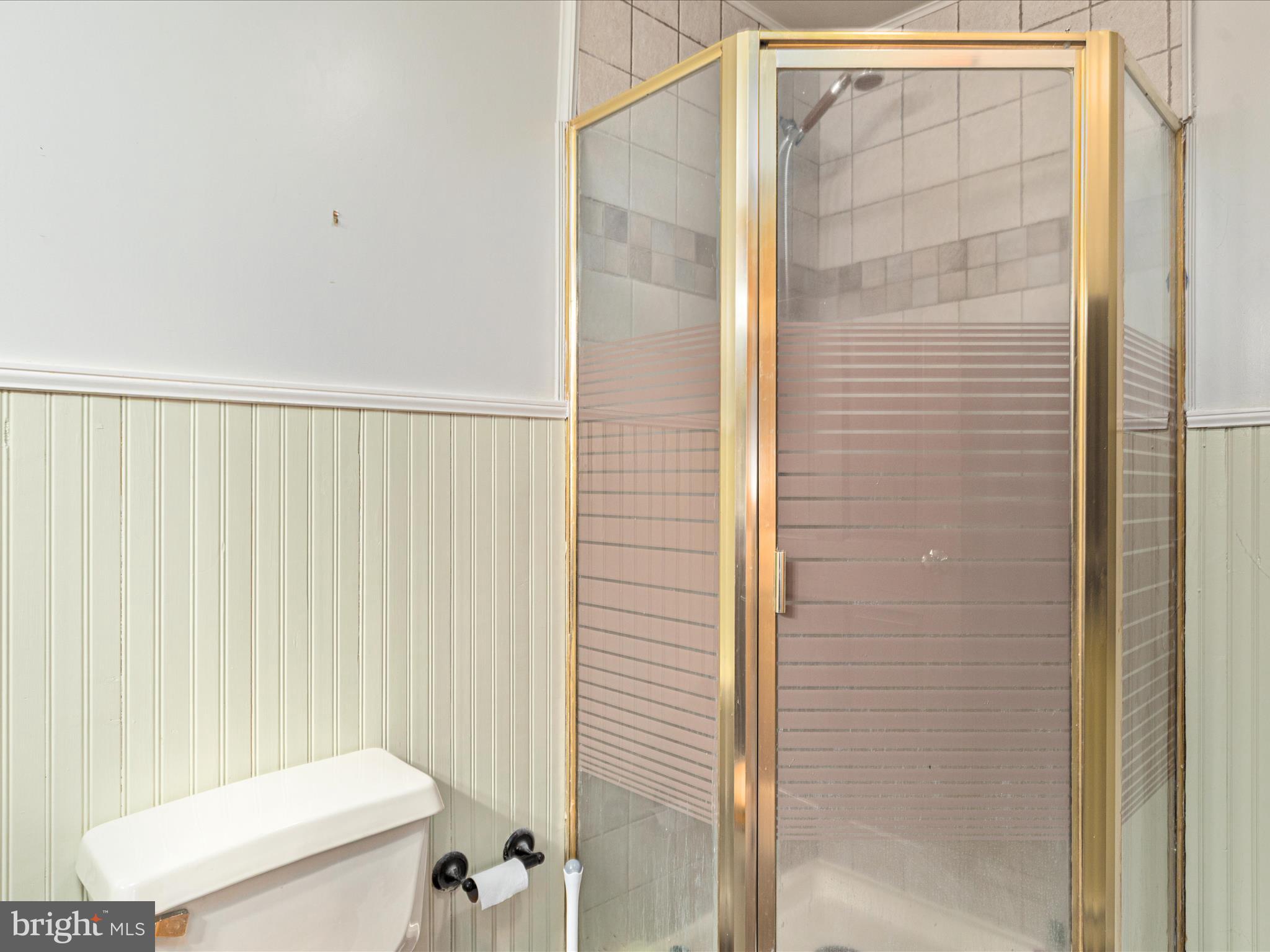 GREEN HILL FOREST - Residential Lease