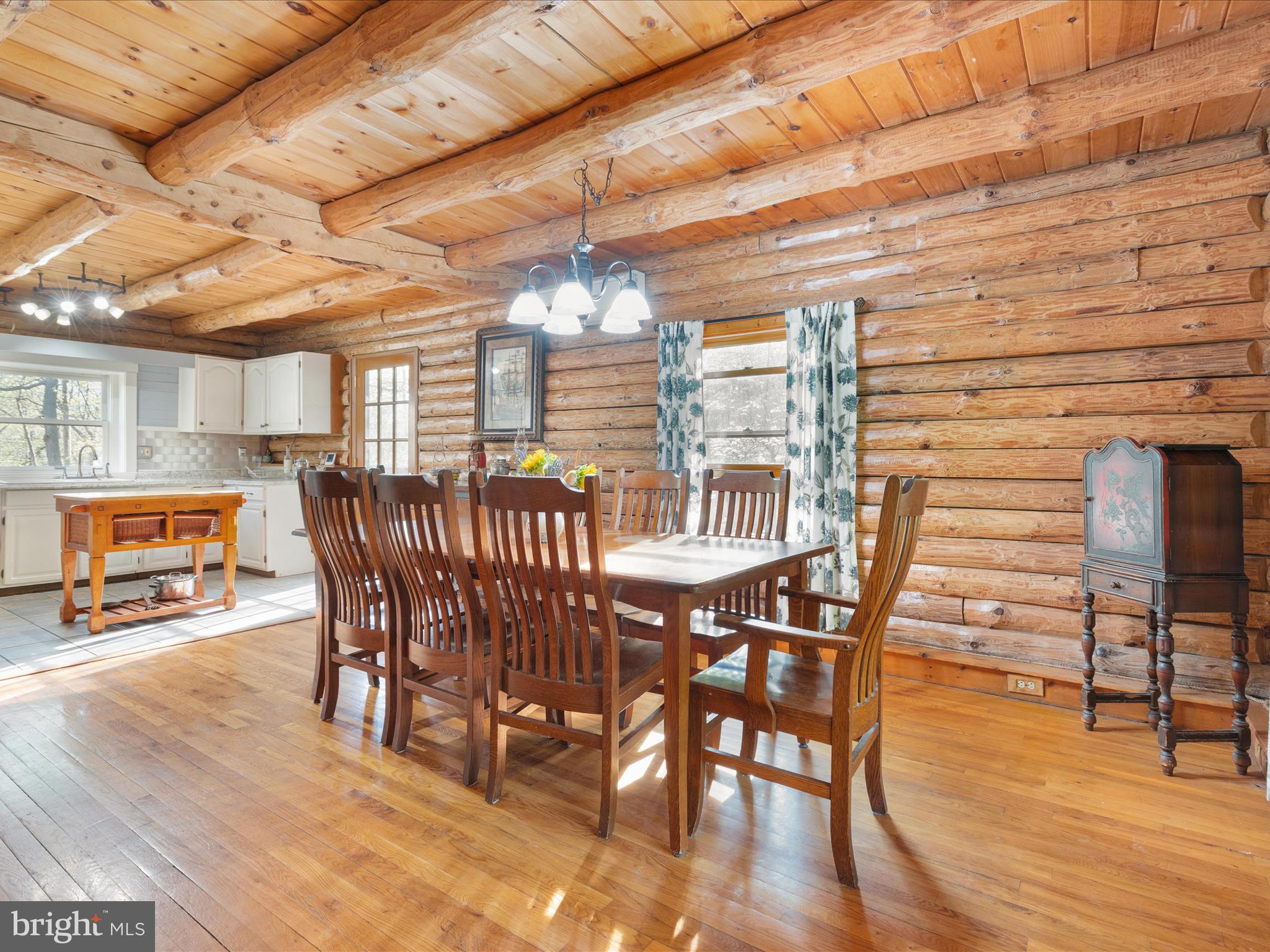 GREEN HILL FOREST - Residential Lease