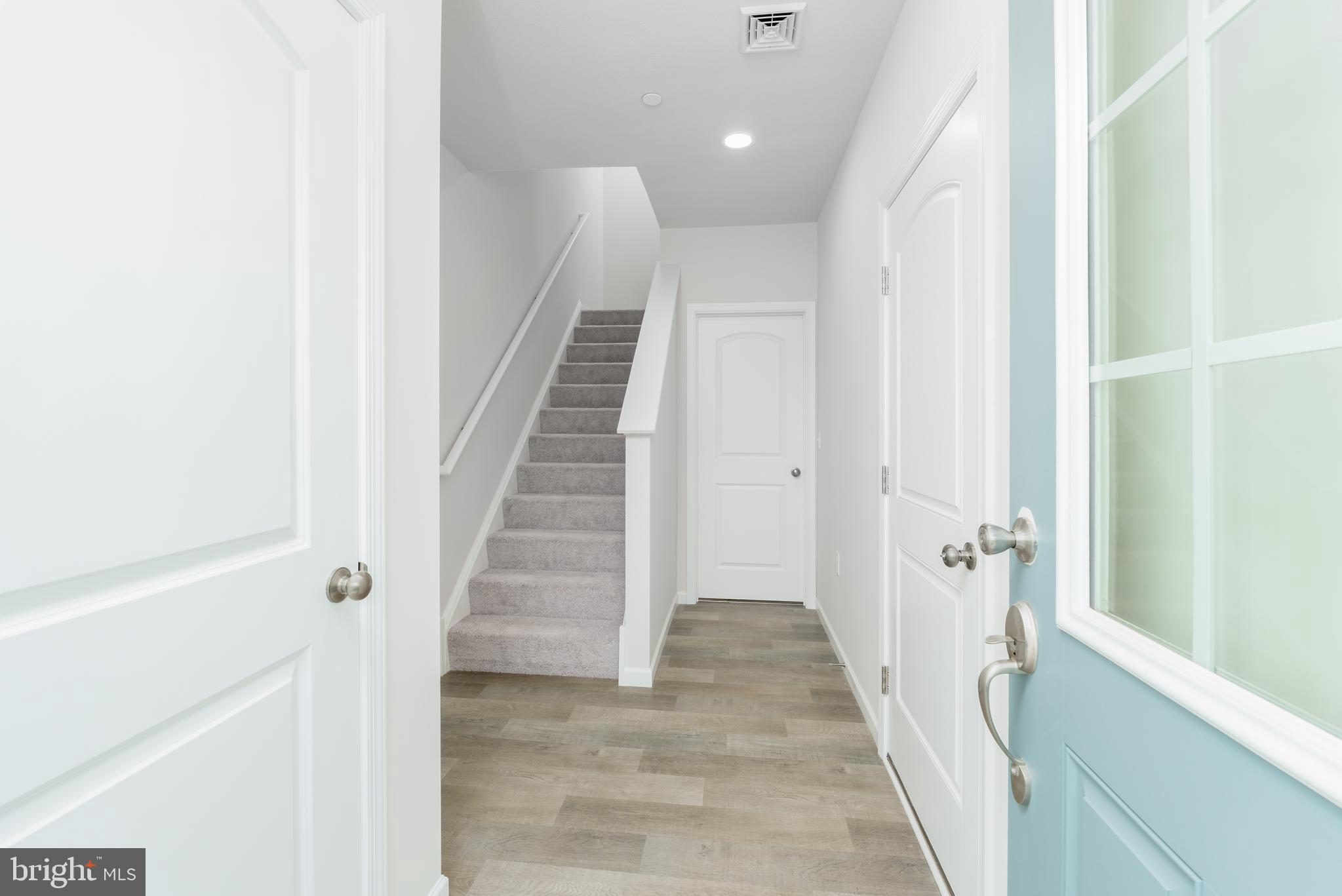 STEEPLECHASE - Residential