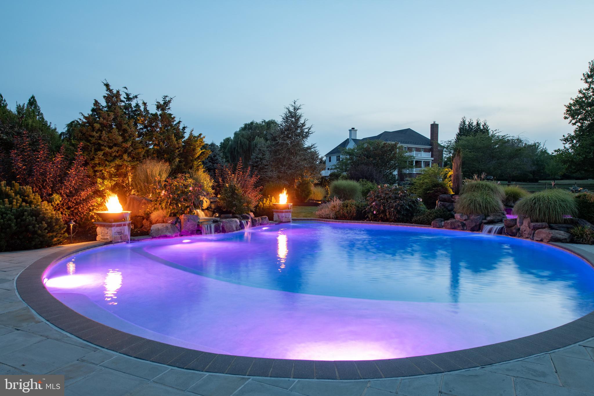 DOVECOTE - Residential