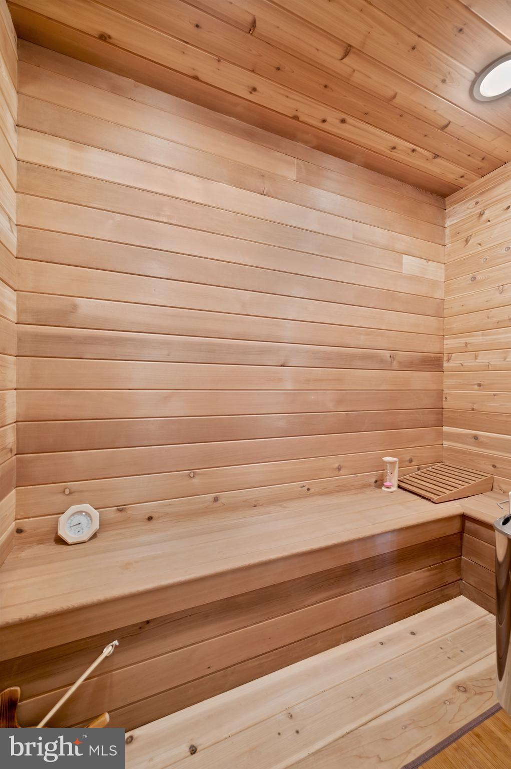 DOVECOTE - Residential