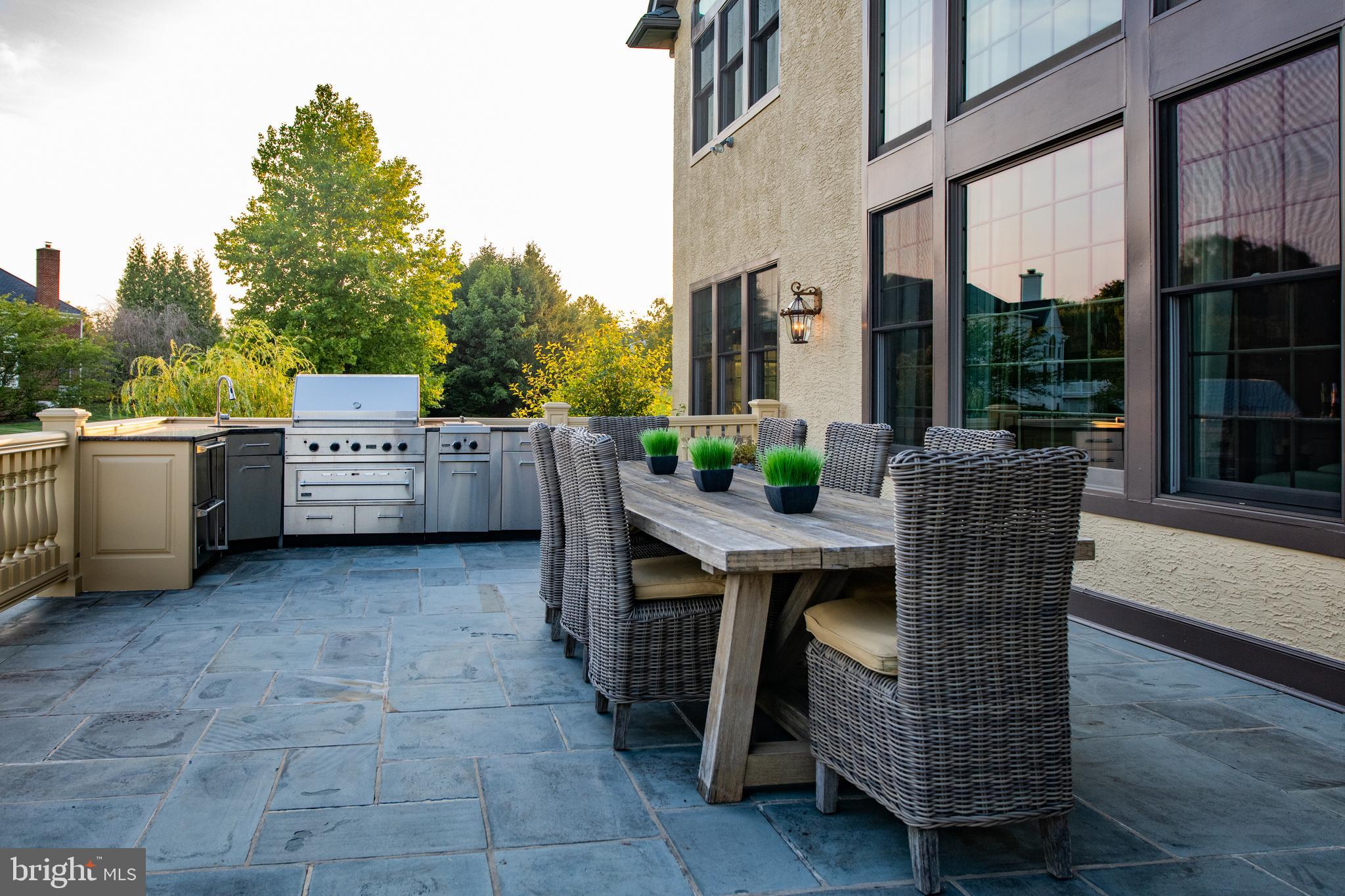 DOVECOTE - Residential