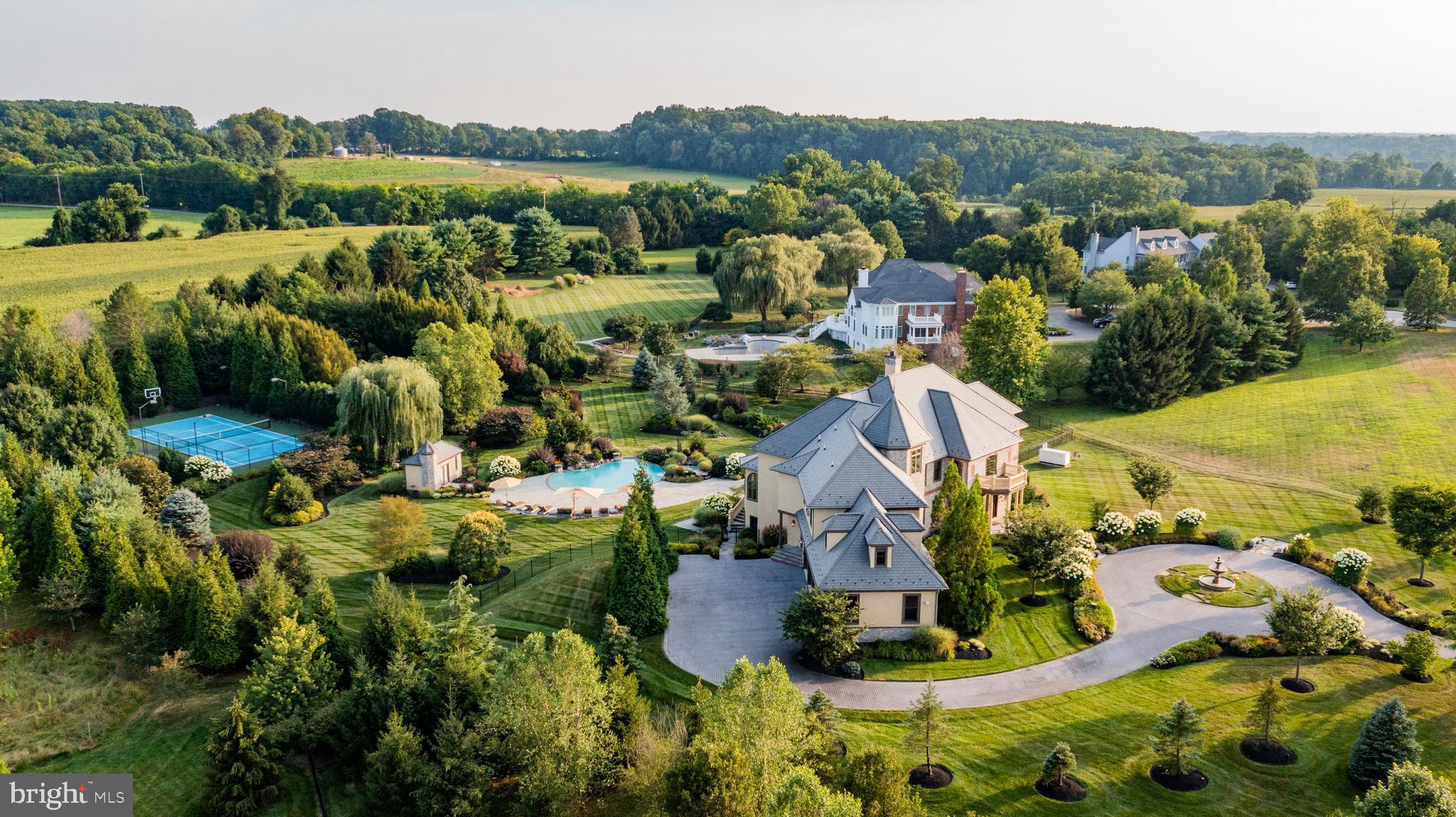 DOVECOTE - Residential