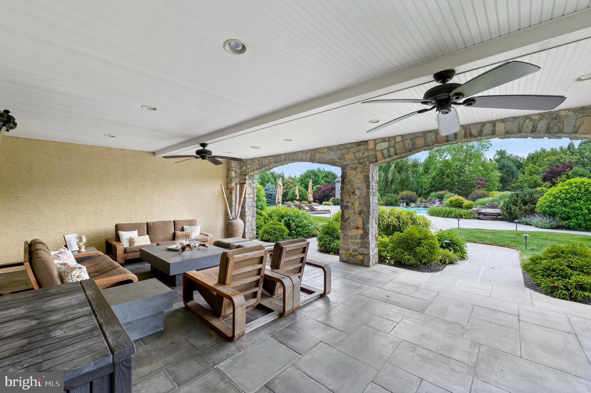 DOVECOTE - Residential