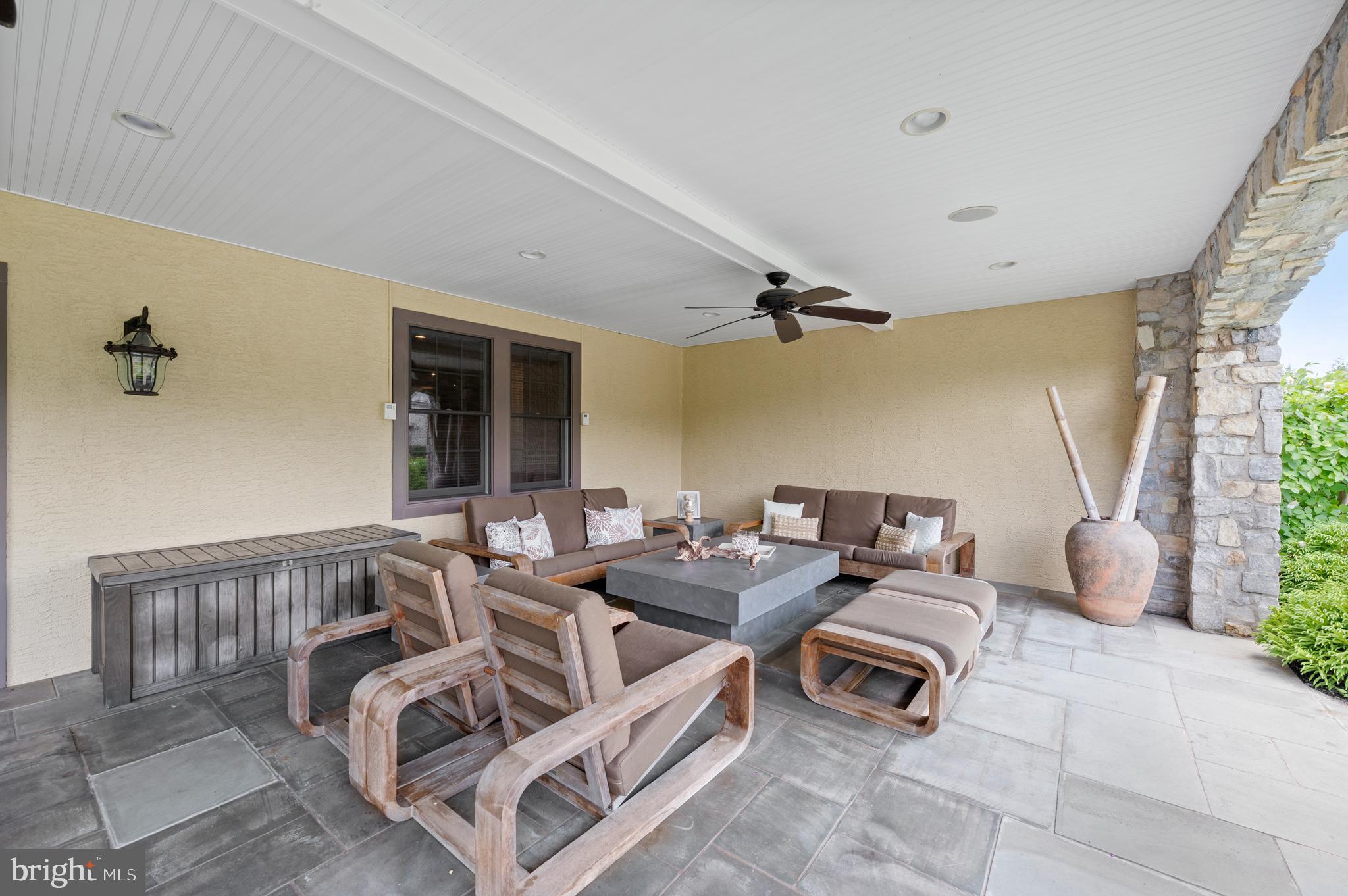 DOVECOTE - Residential