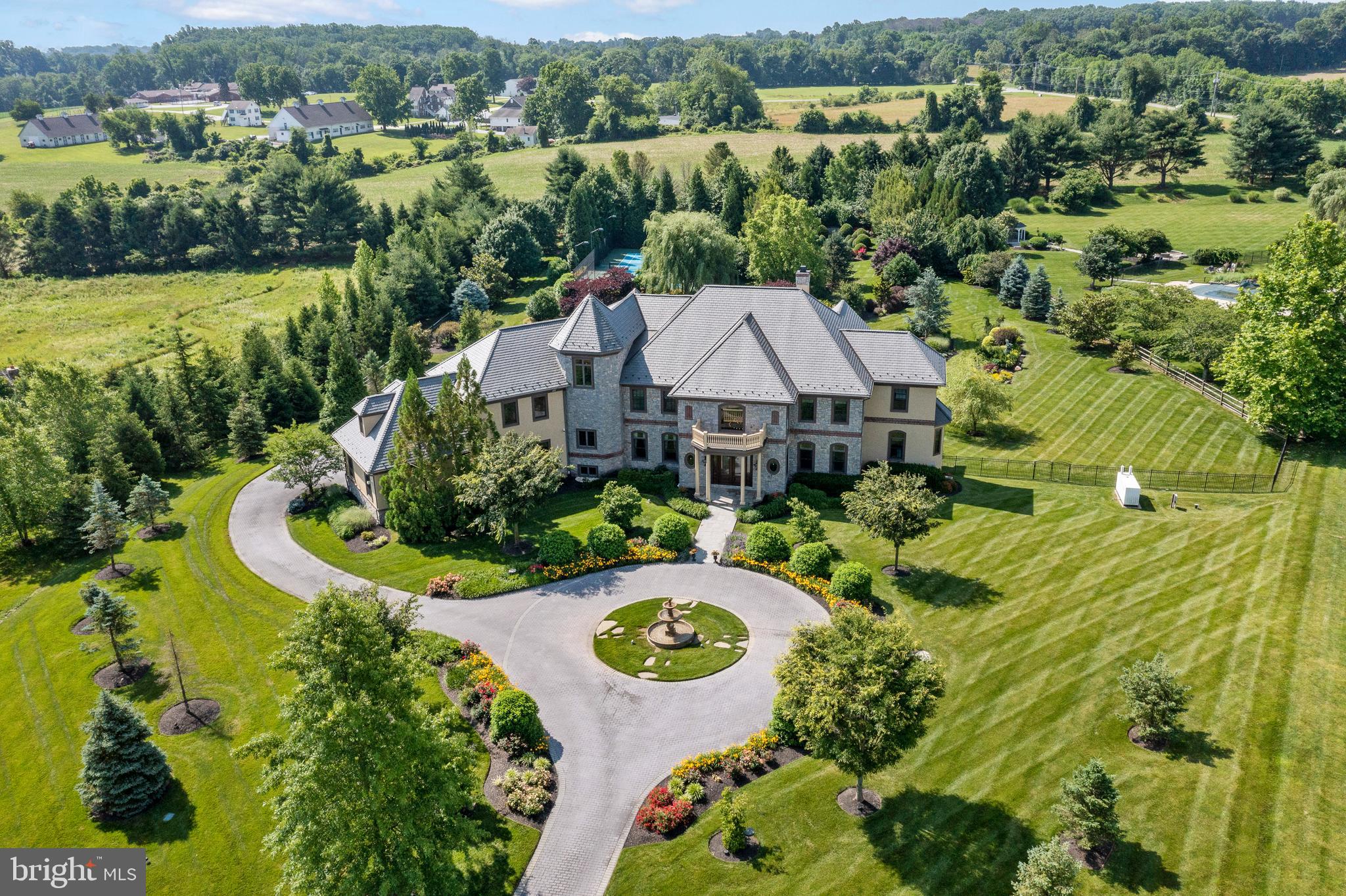 DOVECOTE - Residential
