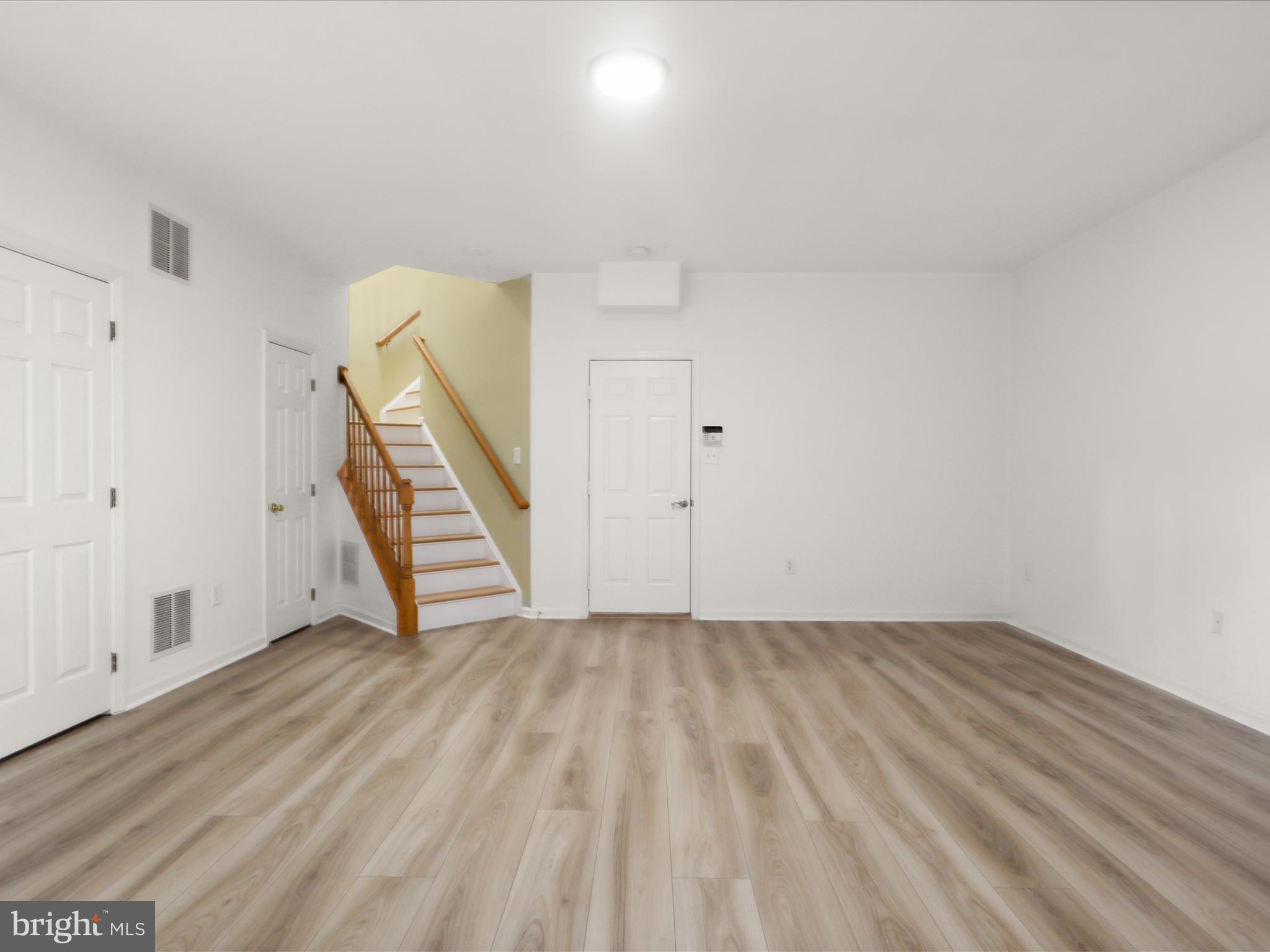 BRYARTON - Residential Lease