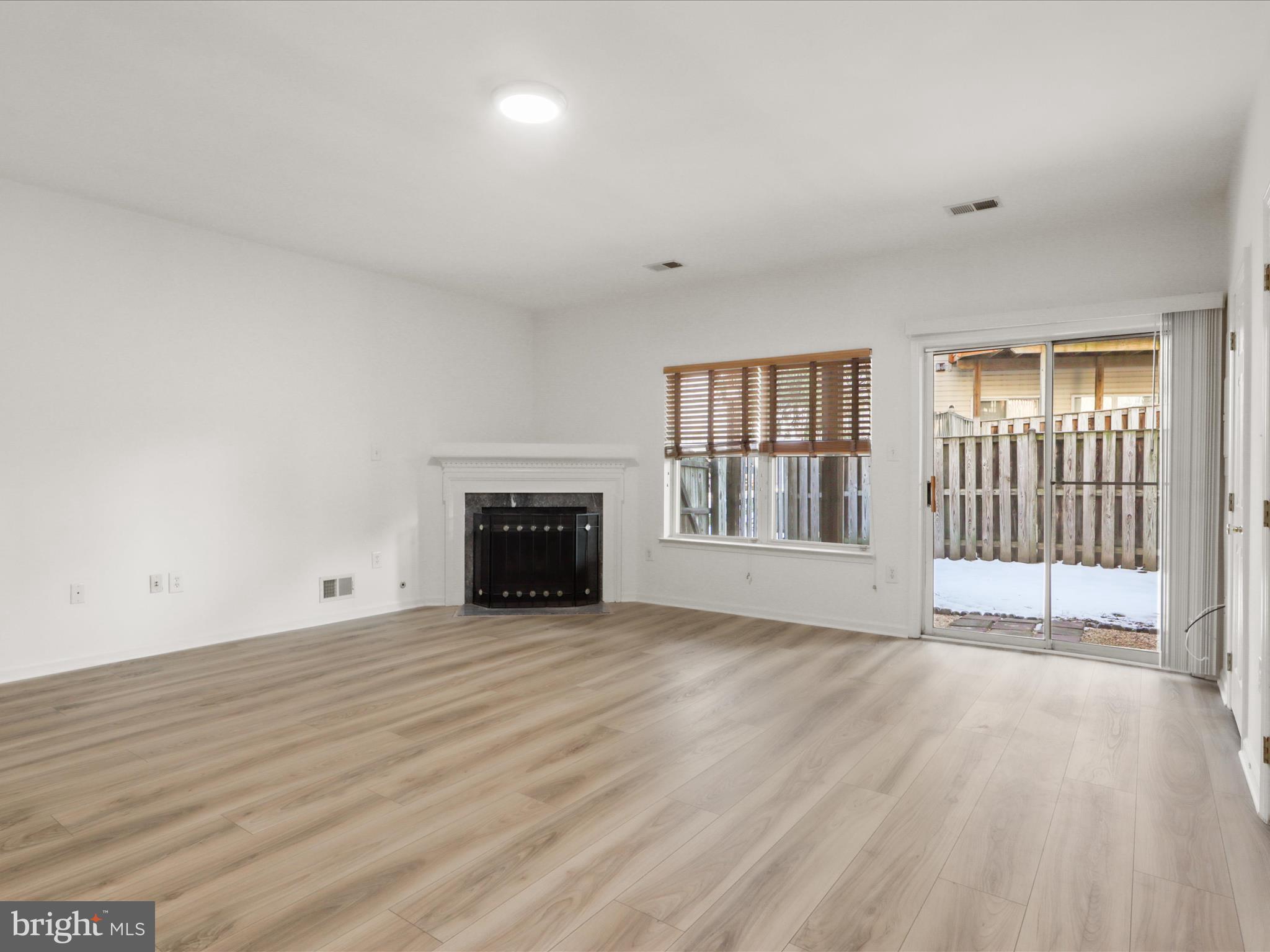 BRYARTON - Residential Lease