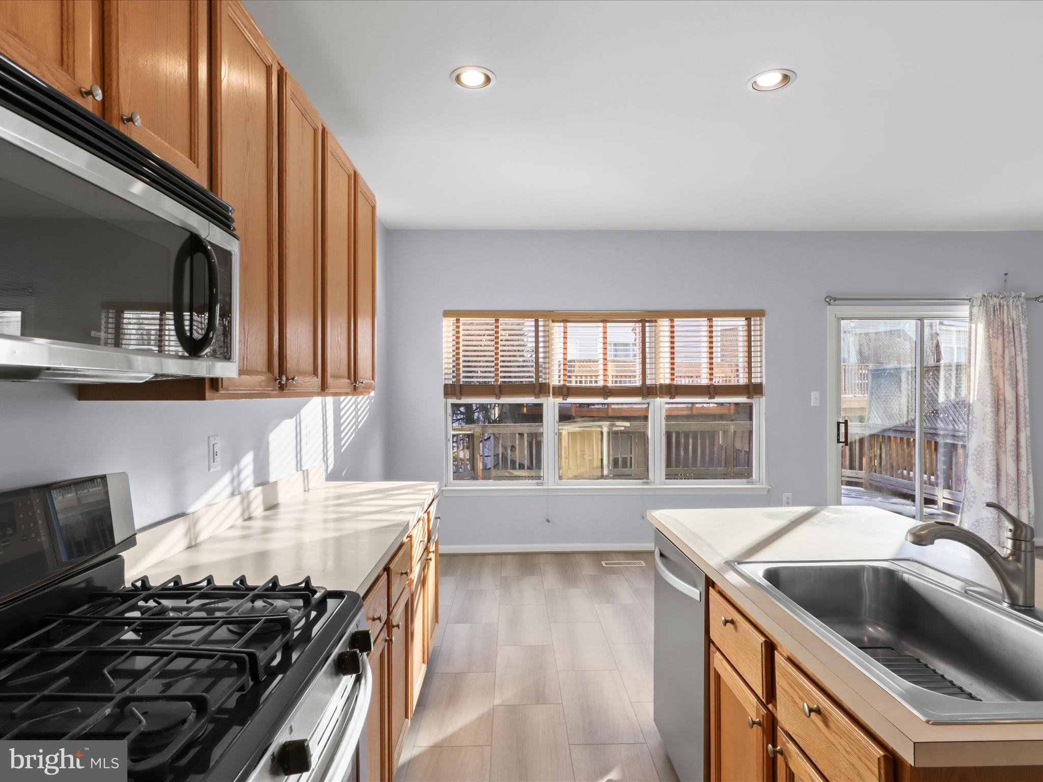 BRYARTON - Residential Lease