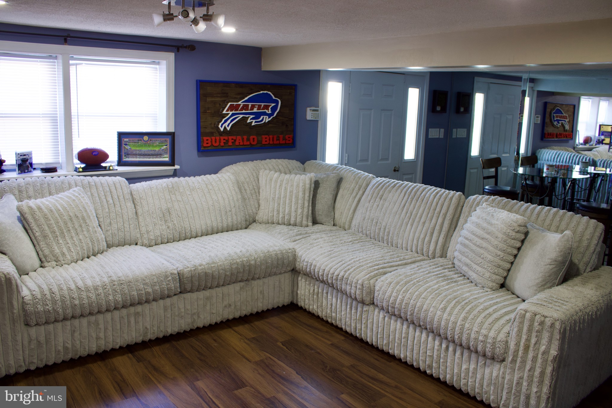 OVERVIEW GARDENS - Residential