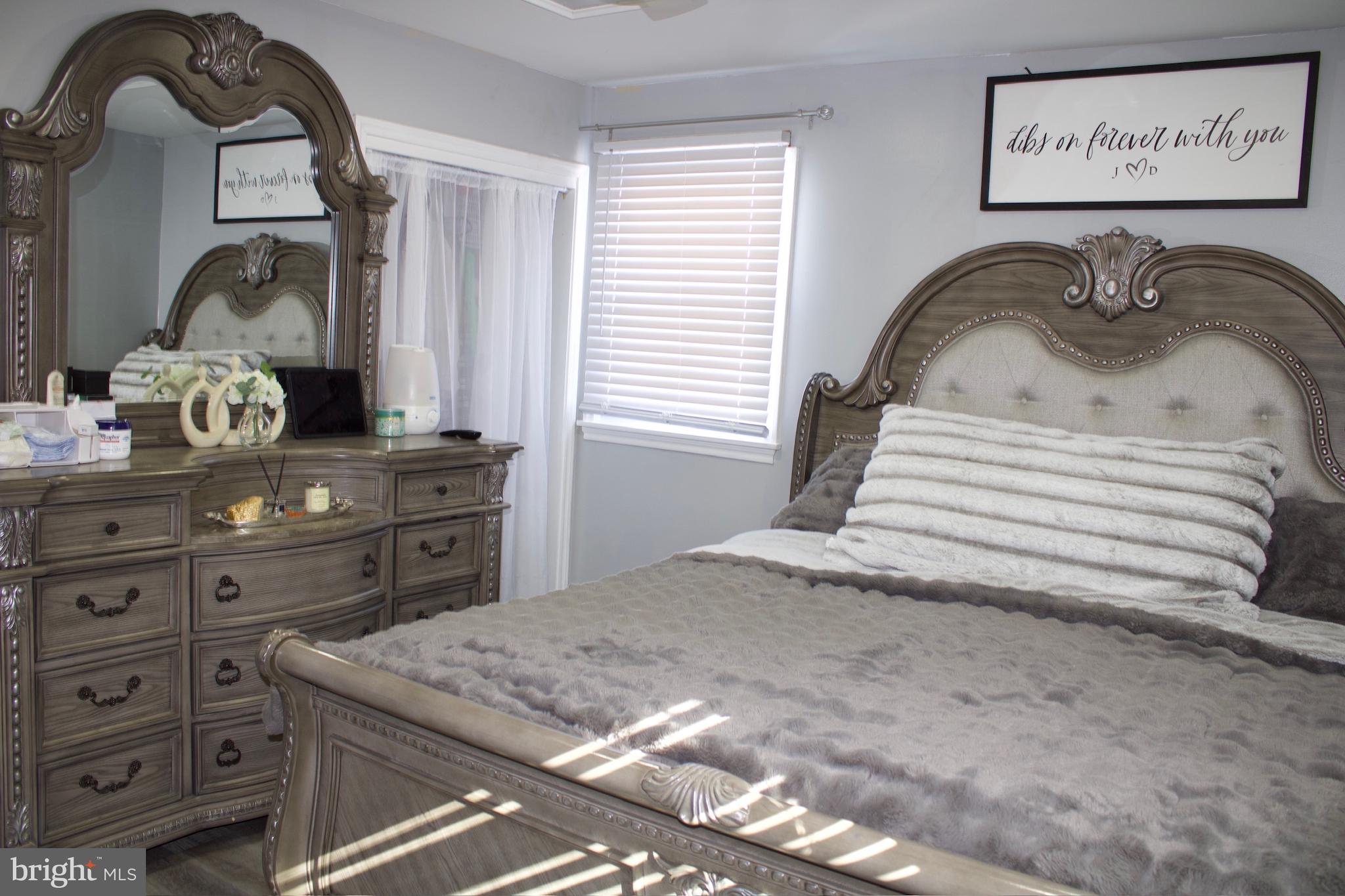 OVERVIEW GARDENS - Residential