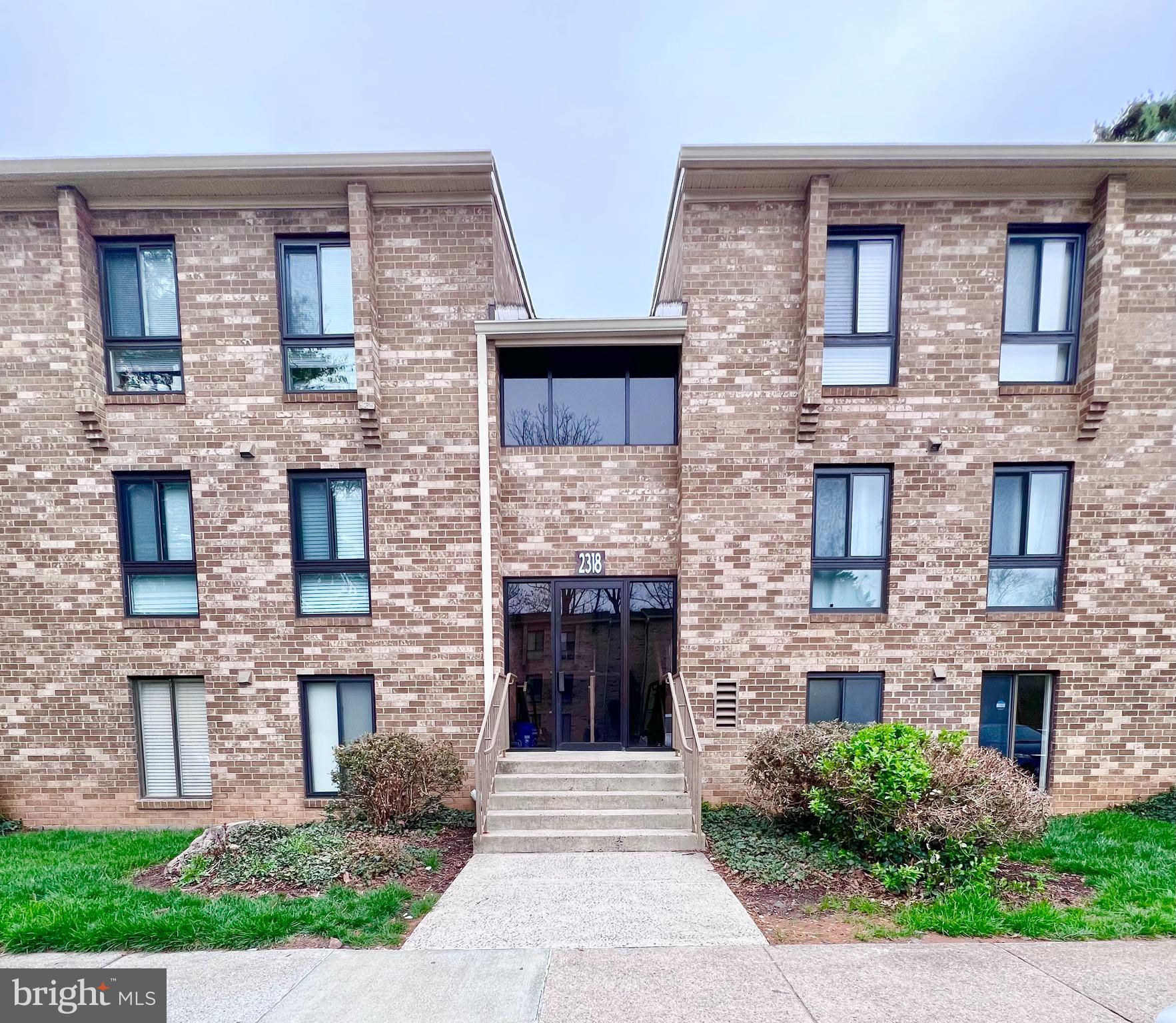 GLENVALE CONDO - Residential