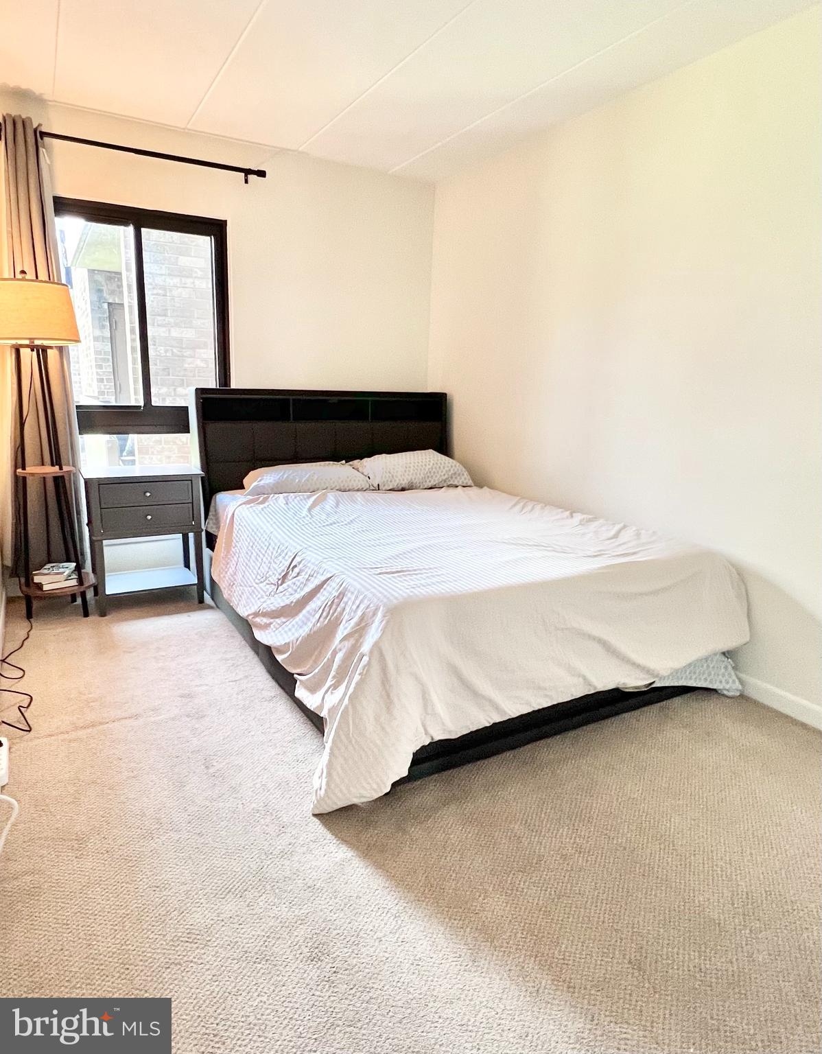 GLENVALE CONDO - Residential