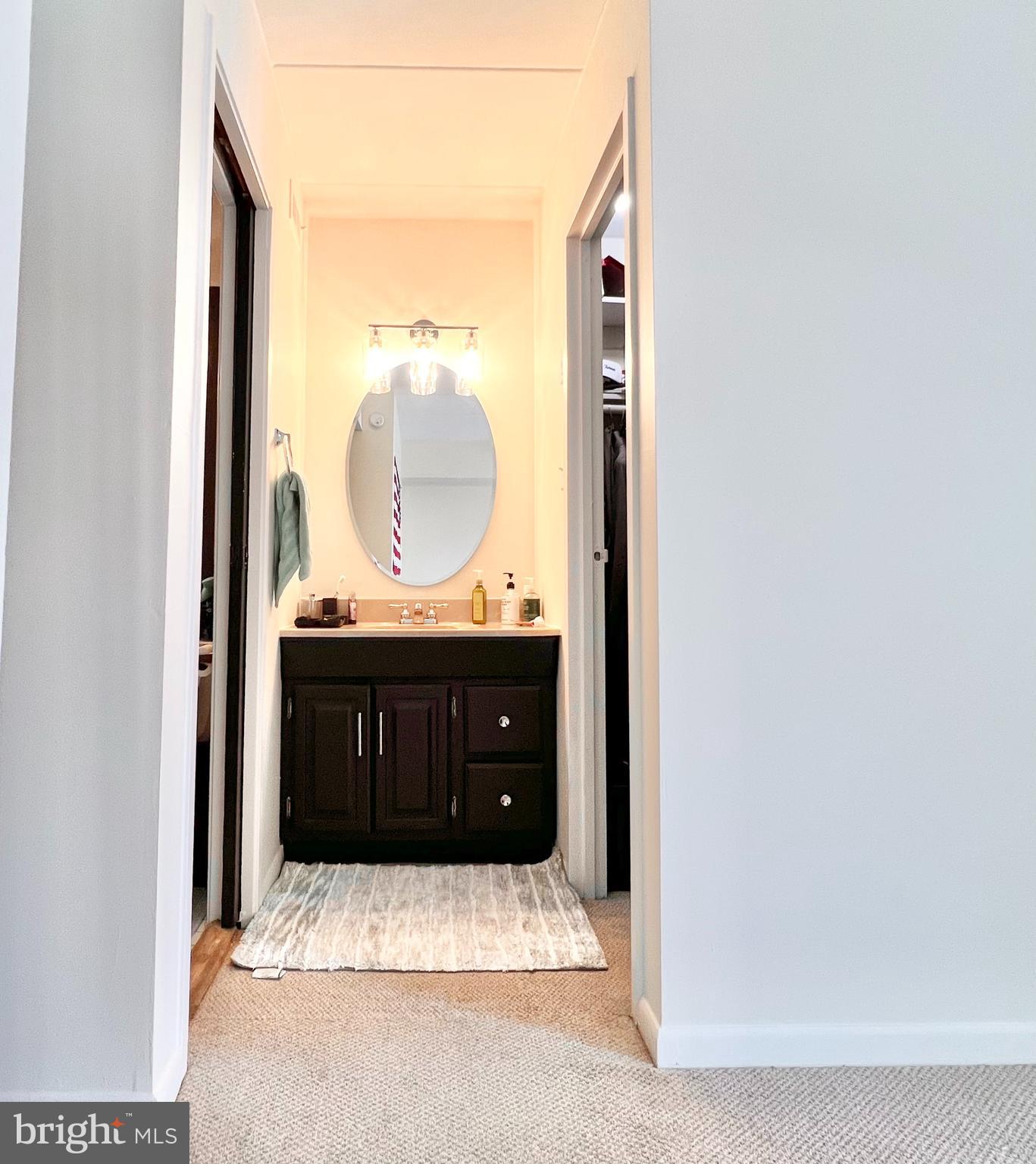 GLENVALE CONDO - Residential