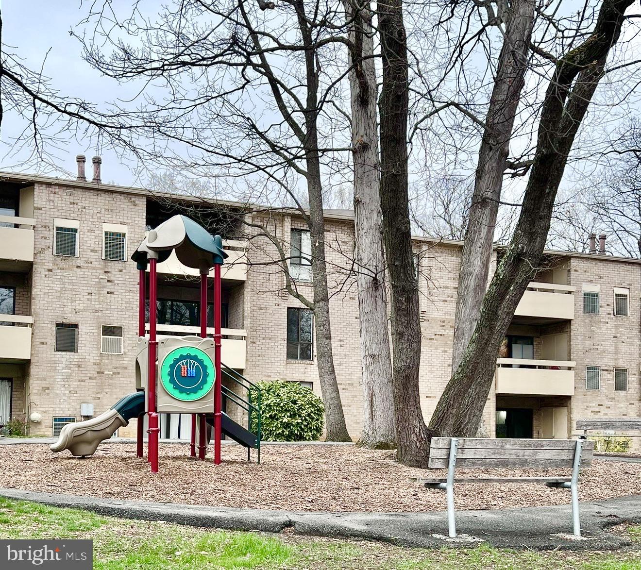 GLENVALE CONDO - Residential