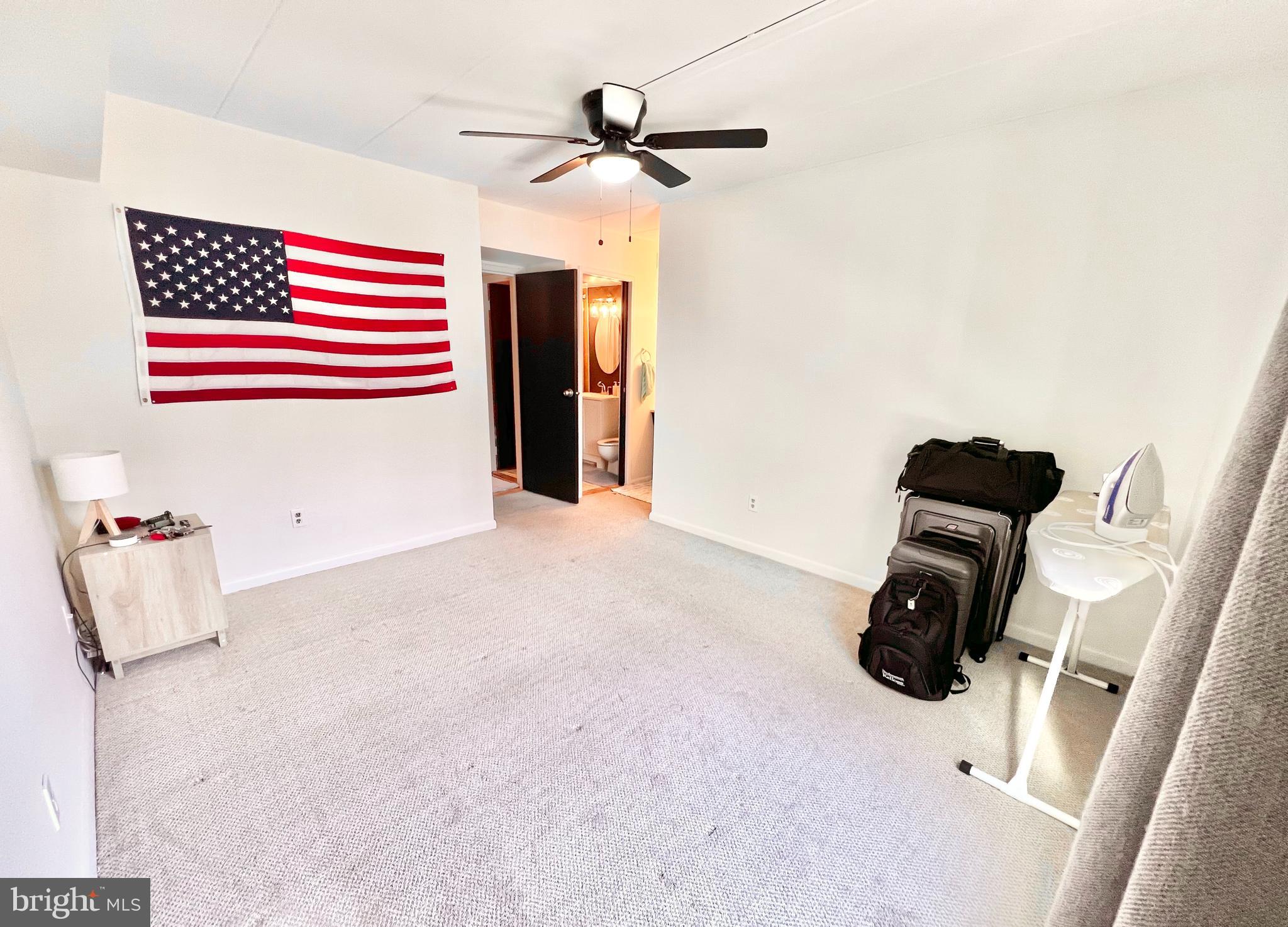 GLENVALE CONDO - Residential