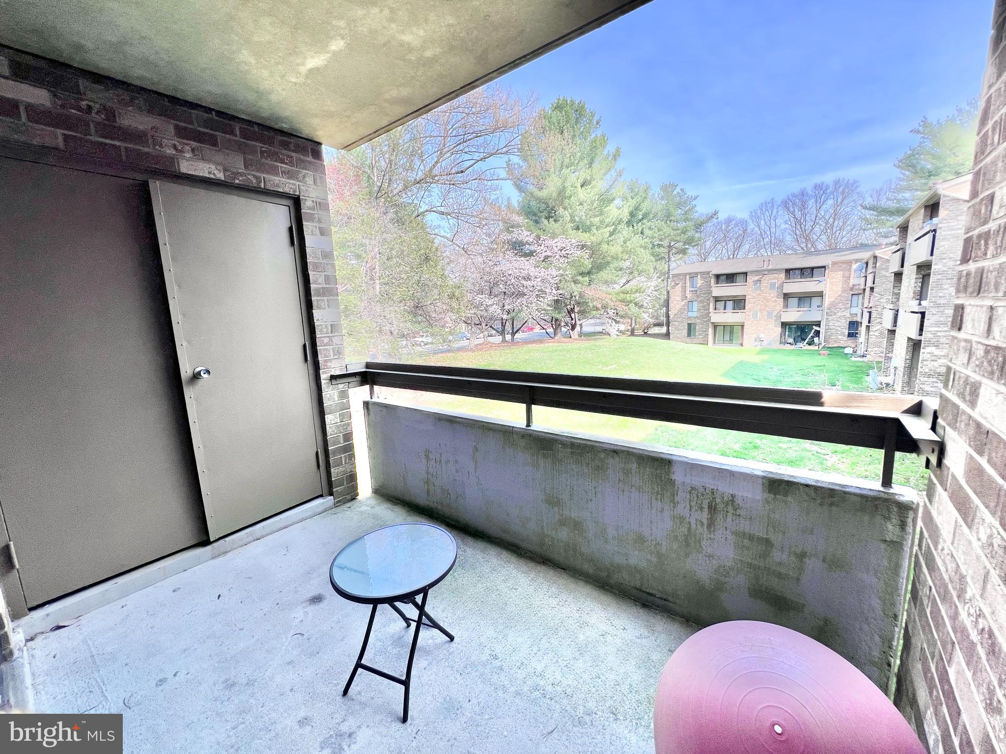 GLENVALE CONDO - Residential