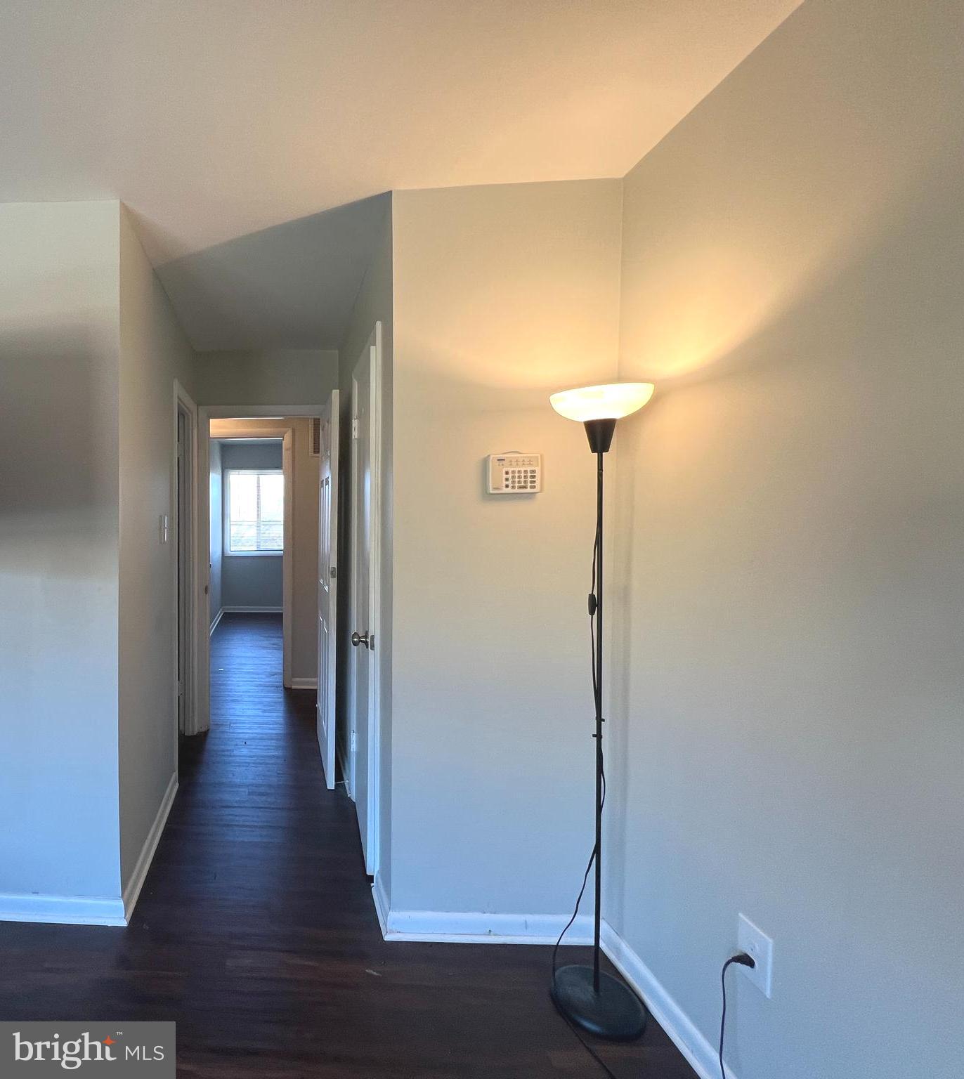 APPLEWALK CONDO - Residential