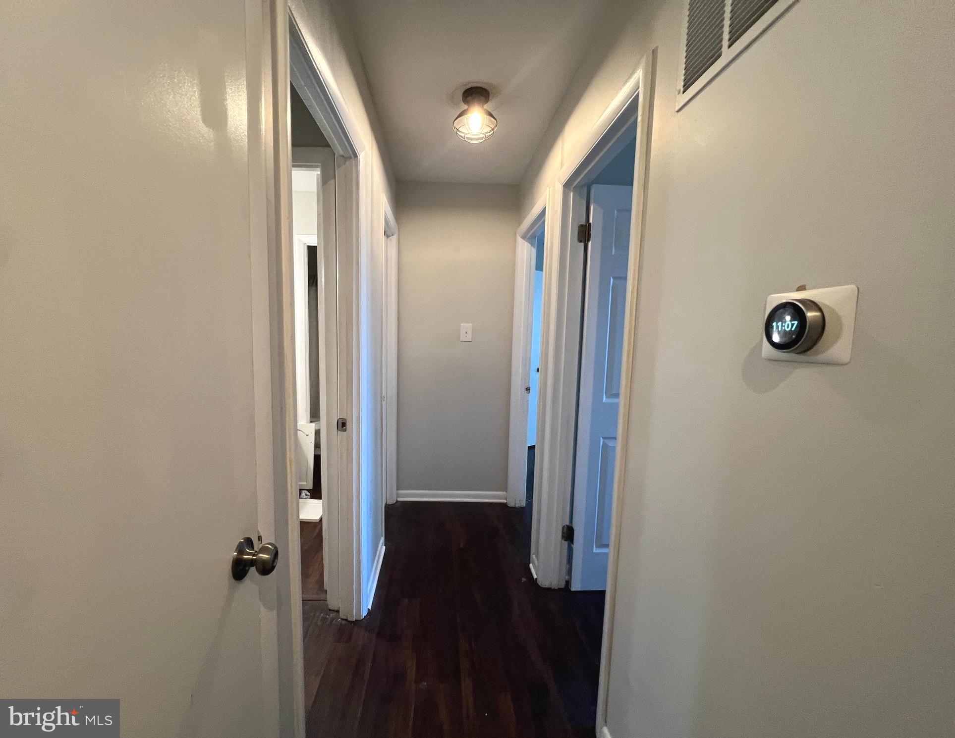 APPLEWALK CONDO - Residential