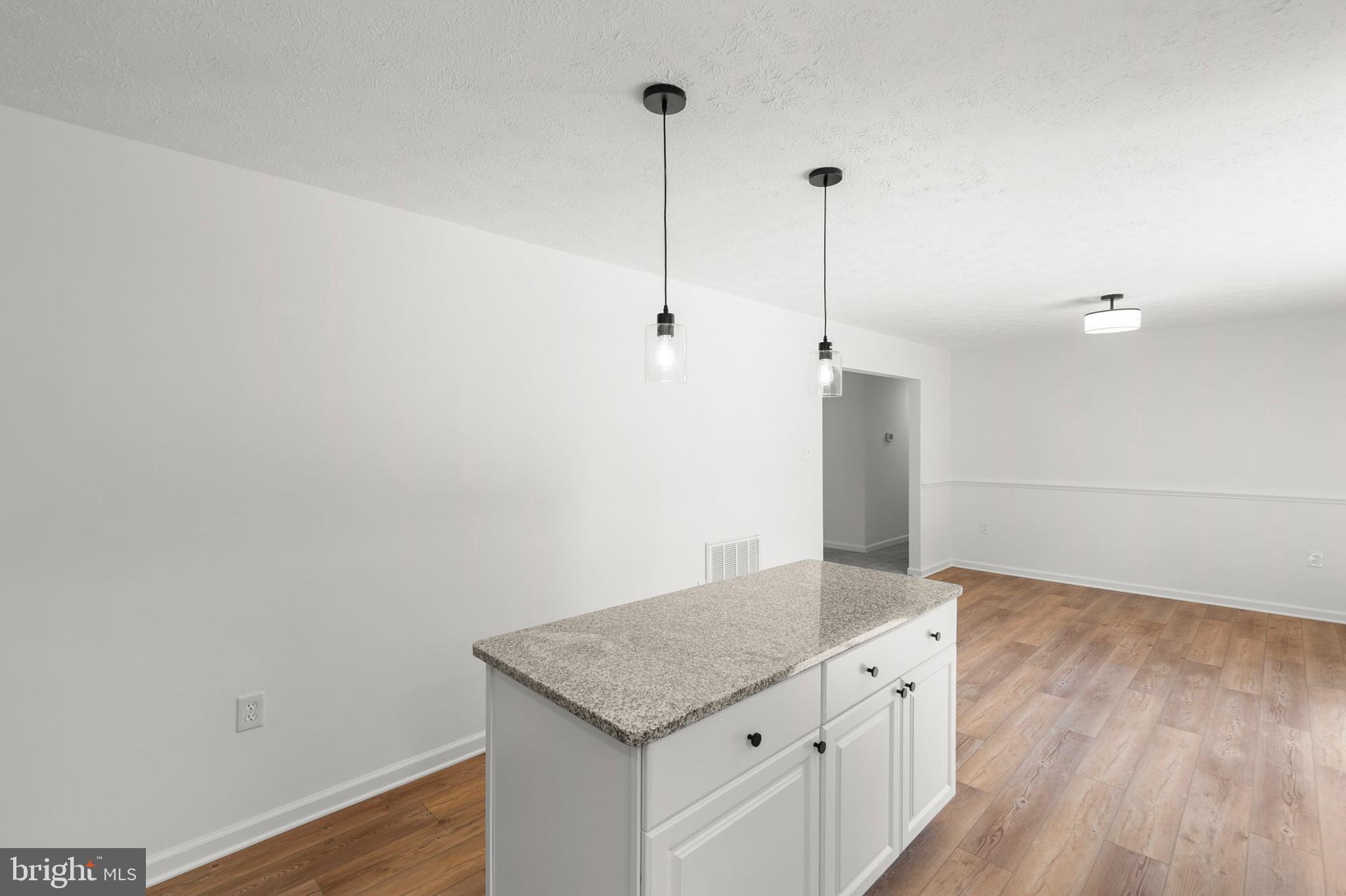 MEADOWOOD ACRES - Residential