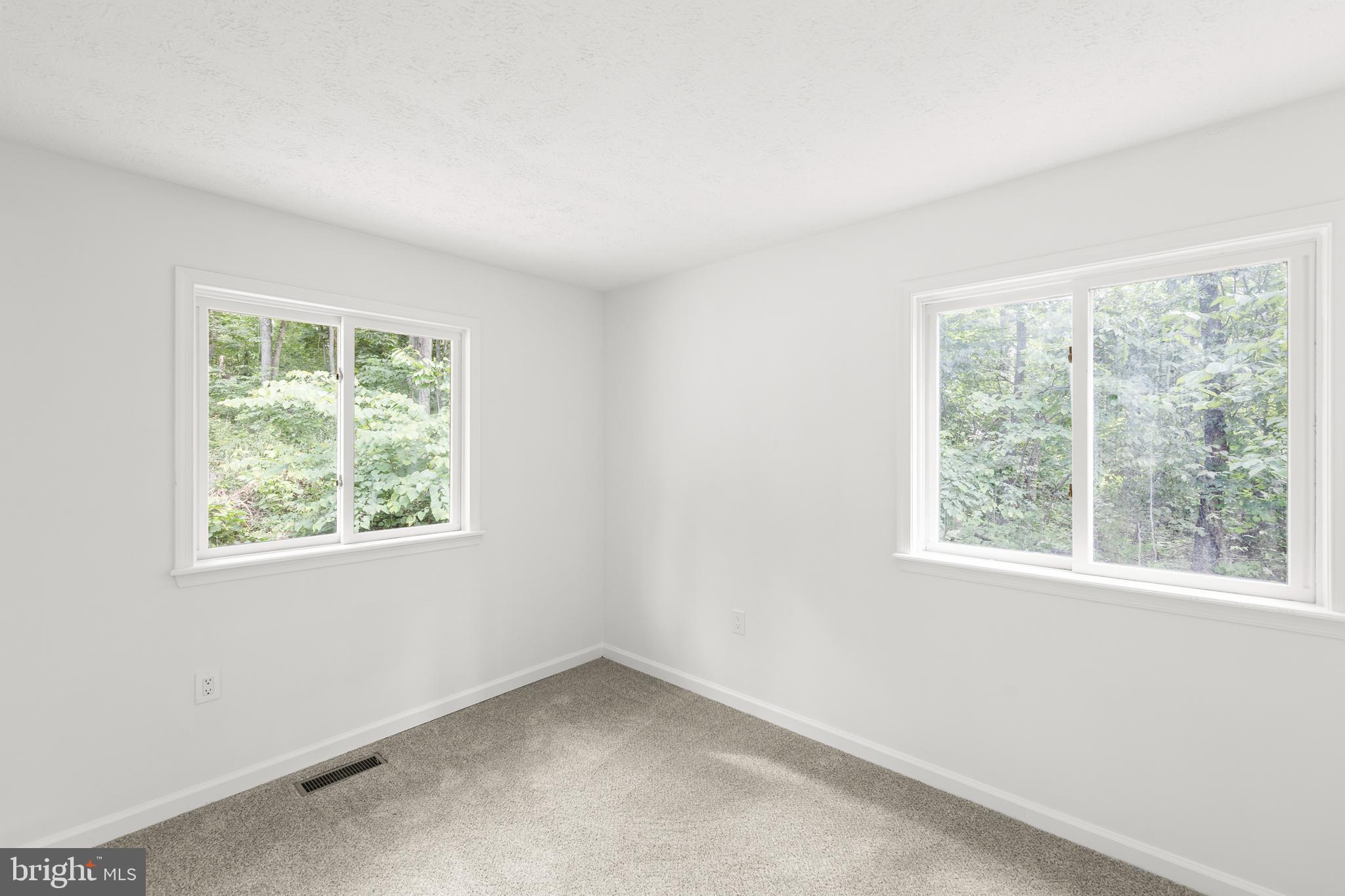 MEADOWOOD ACRES - Residential