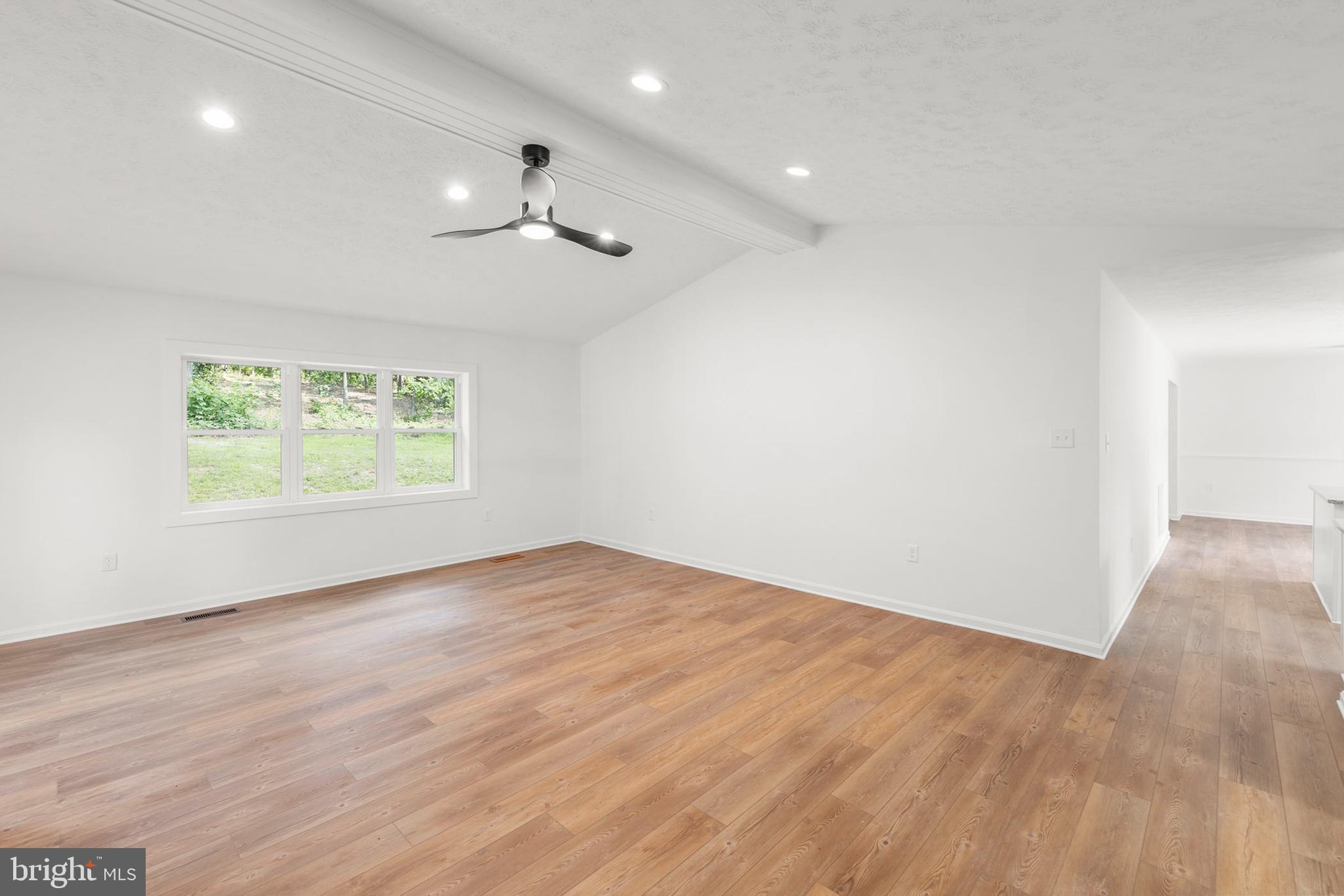 MEADOWOOD ACRES - Residential