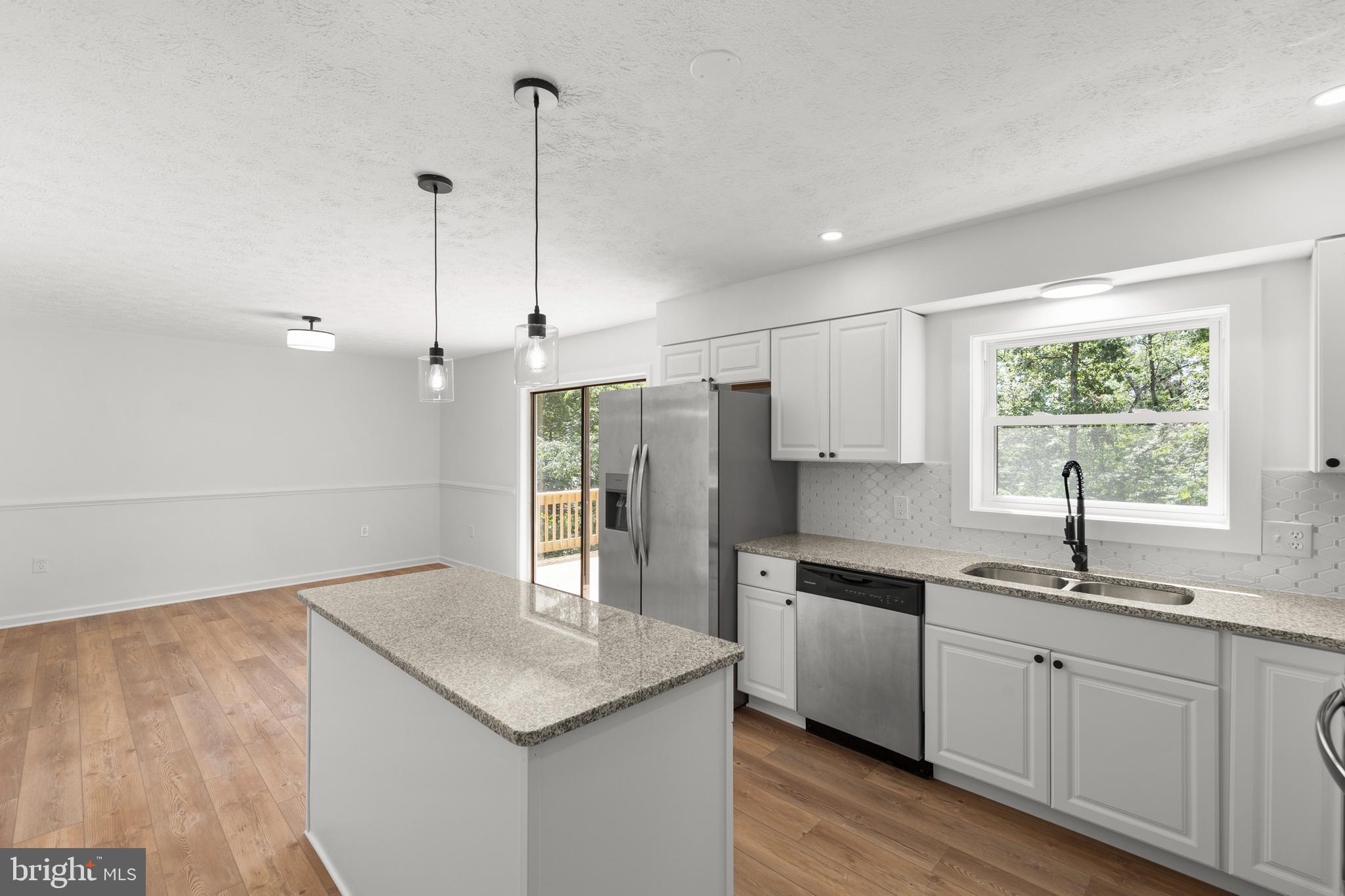 MEADOWOOD ACRES - Residential