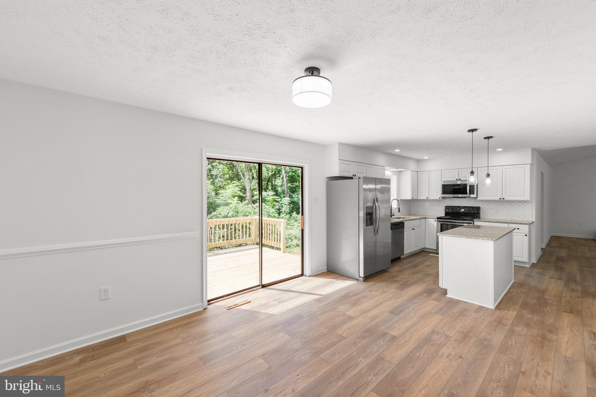 MEADOWOOD ACRES - Residential