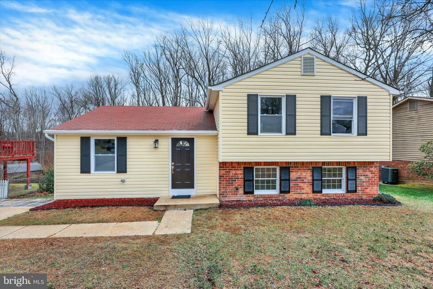 Beautifully renovated from top-to-bottom 3 brm 2 baths home. Featuring open and bright floorplan. Gleaming floors throughout. New kitchen w/ SS appliances. Updated baths w/ masterful tile work.  Fully finished basement. Nice deck overlooking greenery.  MUST SEE!
