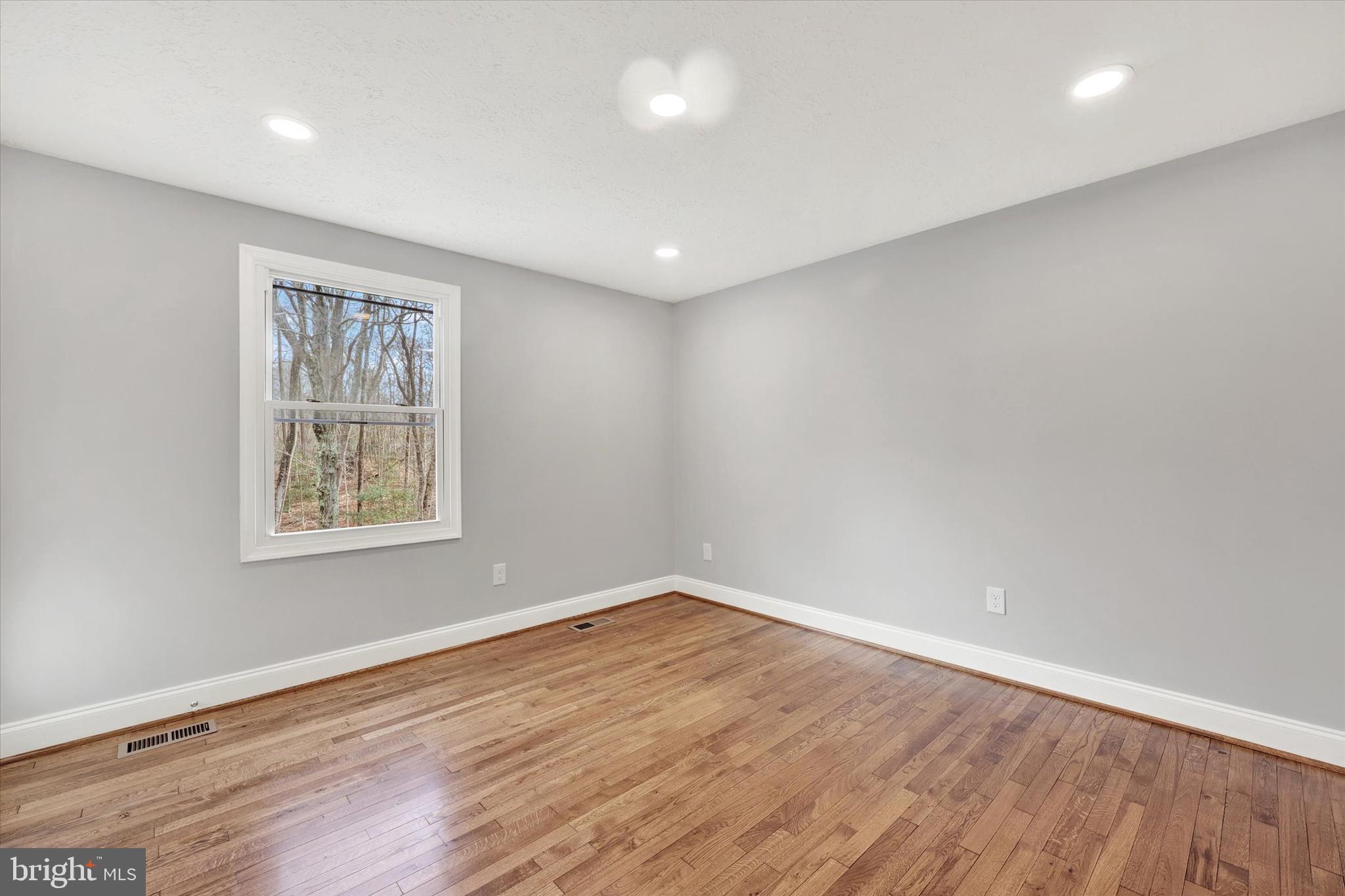 HUNT CLUB ESTATES SUB - Residential