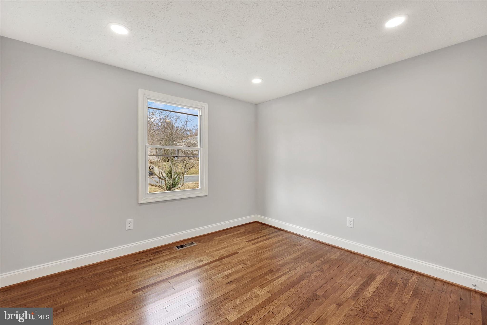 HUNT CLUB ESTATES SUB - Residential