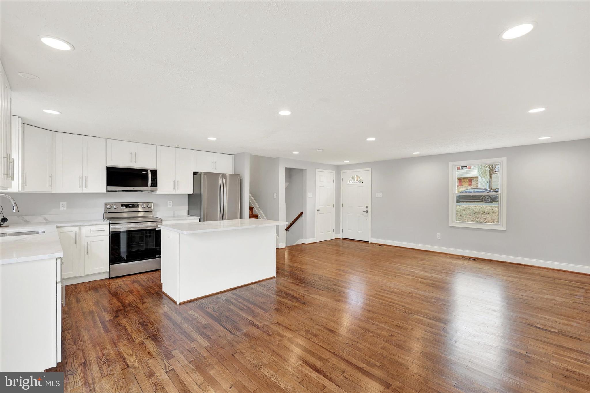 HUNT CLUB ESTATES SUB - Residential